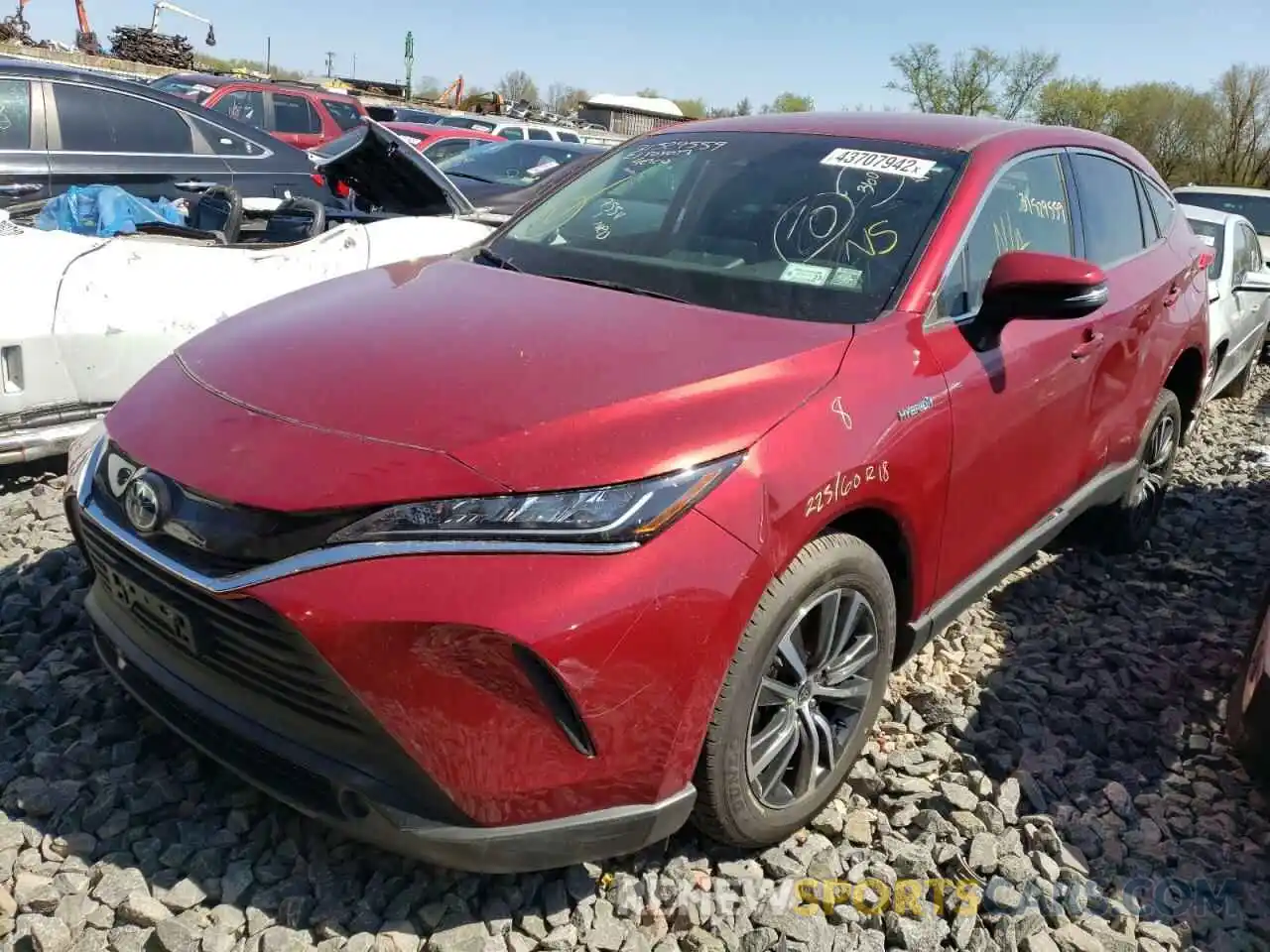 2 Photograph of a damaged car JTEAAAAH8MJ037899 TOYOTA VENZA 2021