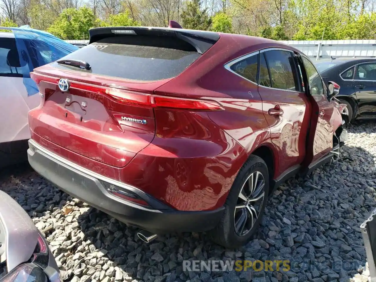 4 Photograph of a damaged car JTEAAAAH8MJ037899 TOYOTA VENZA 2021