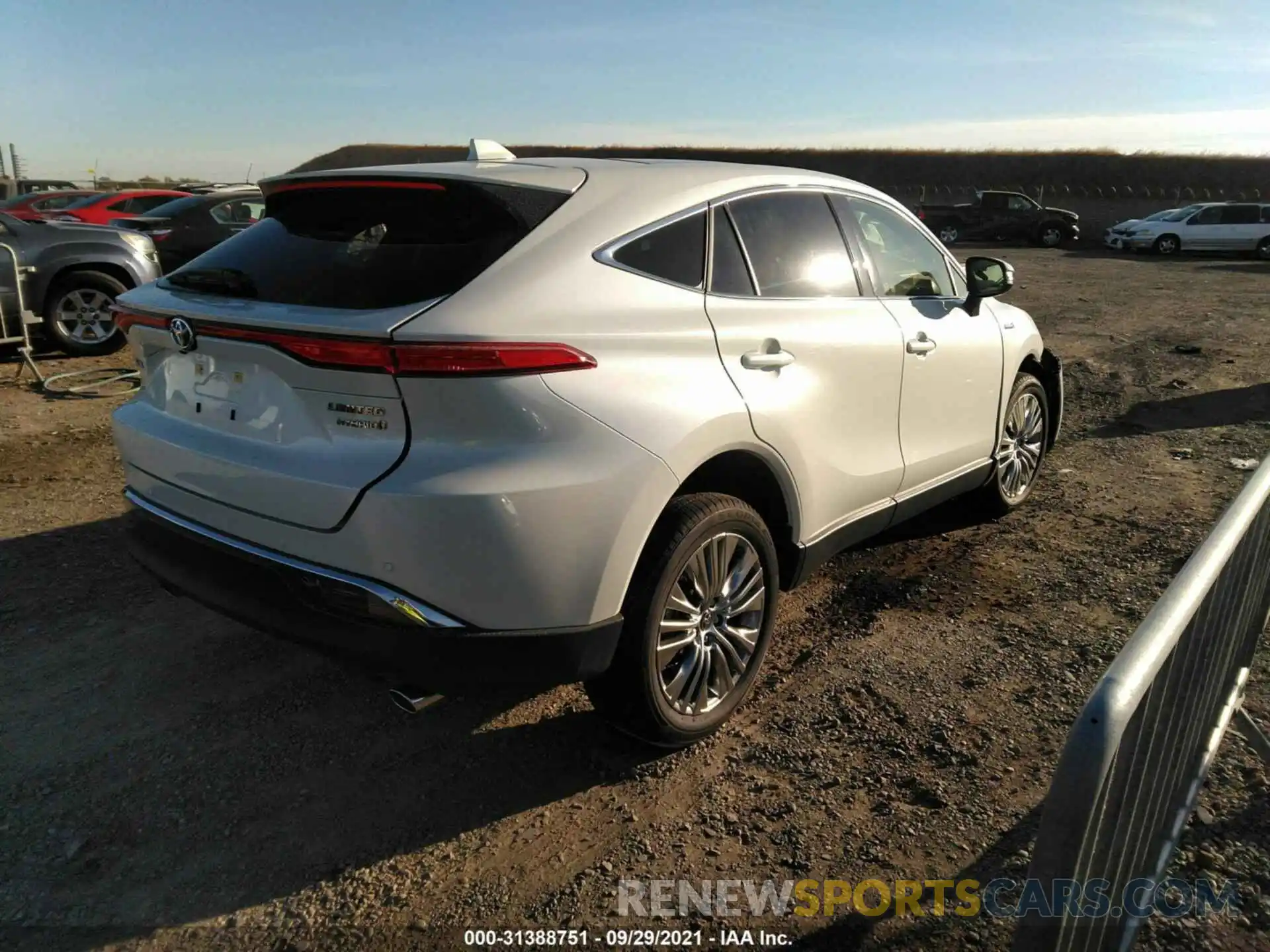 4 Photograph of a damaged car JTEAAAAH8MJ040026 TOYOTA VENZA 2021