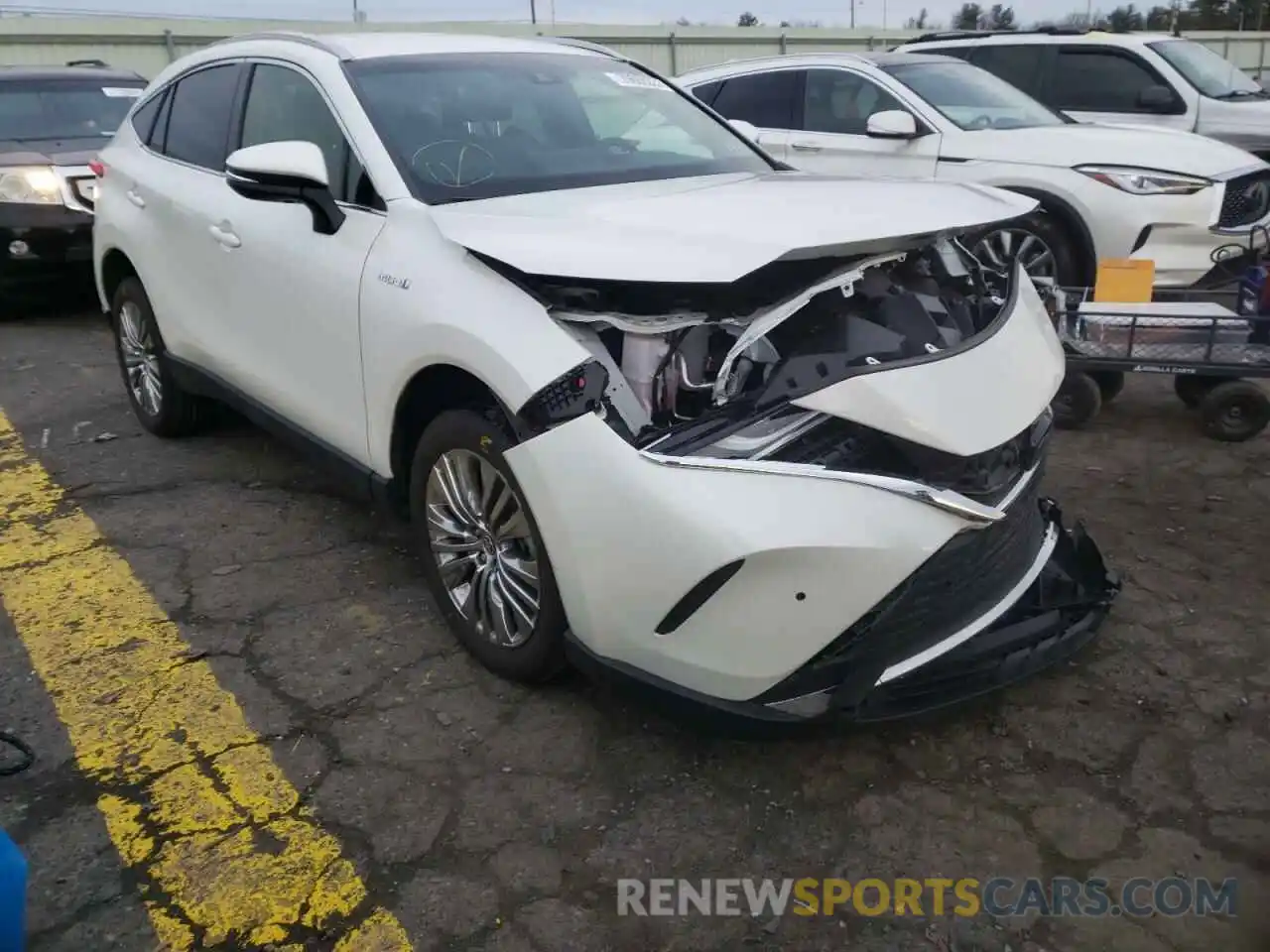 1 Photograph of a damaged car JTEAAAAH8MJ046828 TOYOTA VENZA 2021