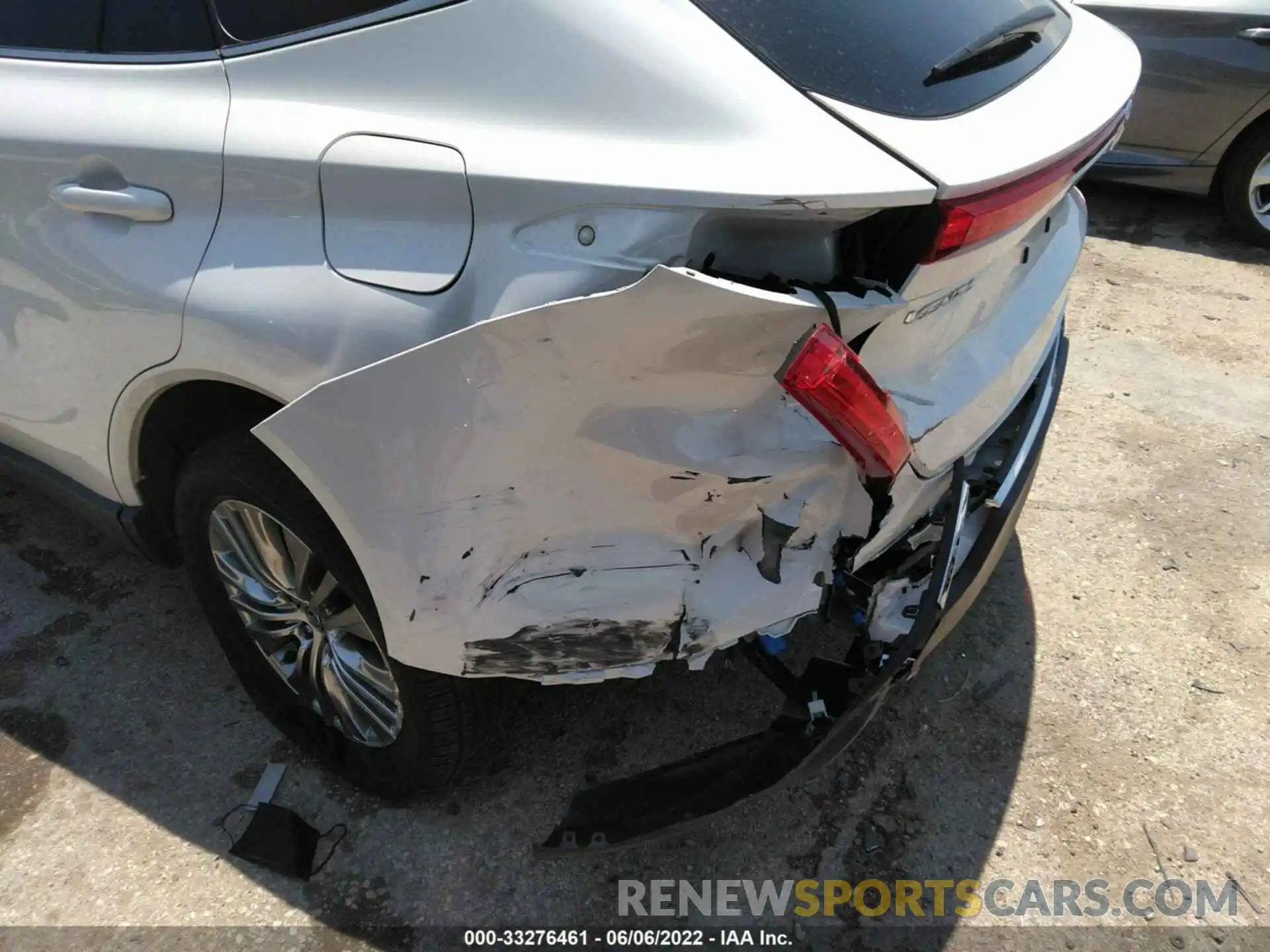 6 Photograph of a damaged car JTEAAAAH8MJ060597 TOYOTA VENZA 2021