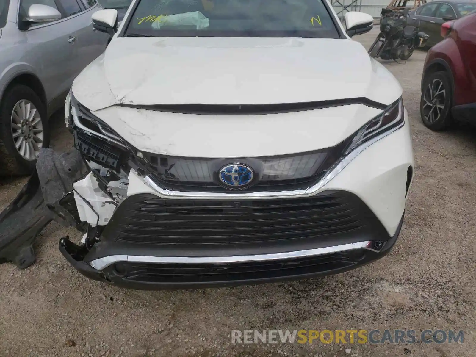 9 Photograph of a damaged car JTEAAAAH9MJ013014 TOYOTA VENZA 2021