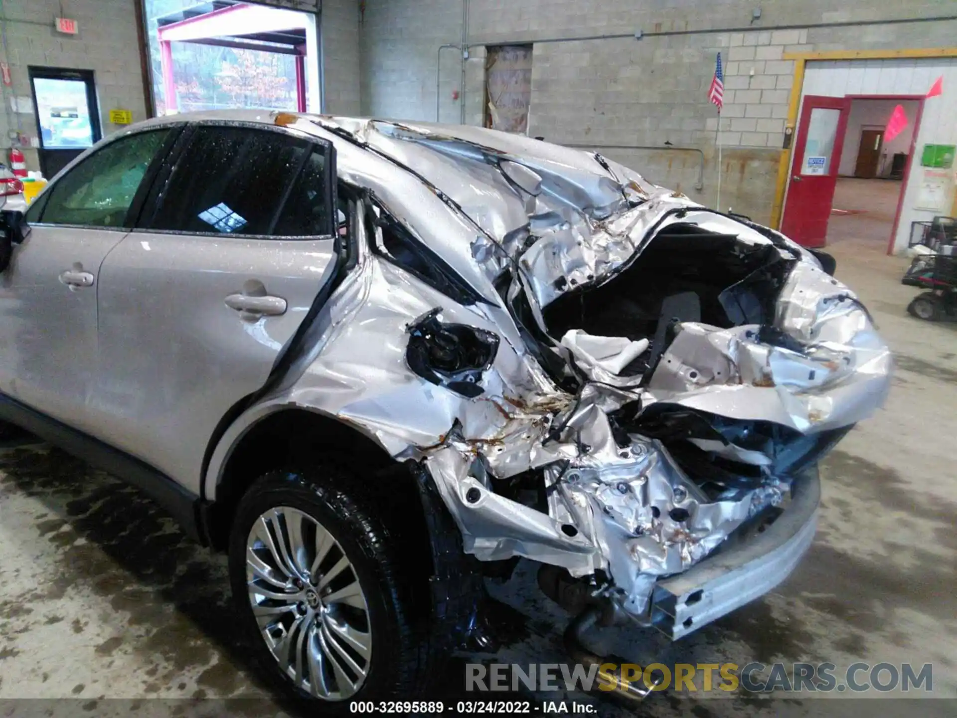 6 Photograph of a damaged car JTEAAAAH9MJ019265 TOYOTA VENZA 2021