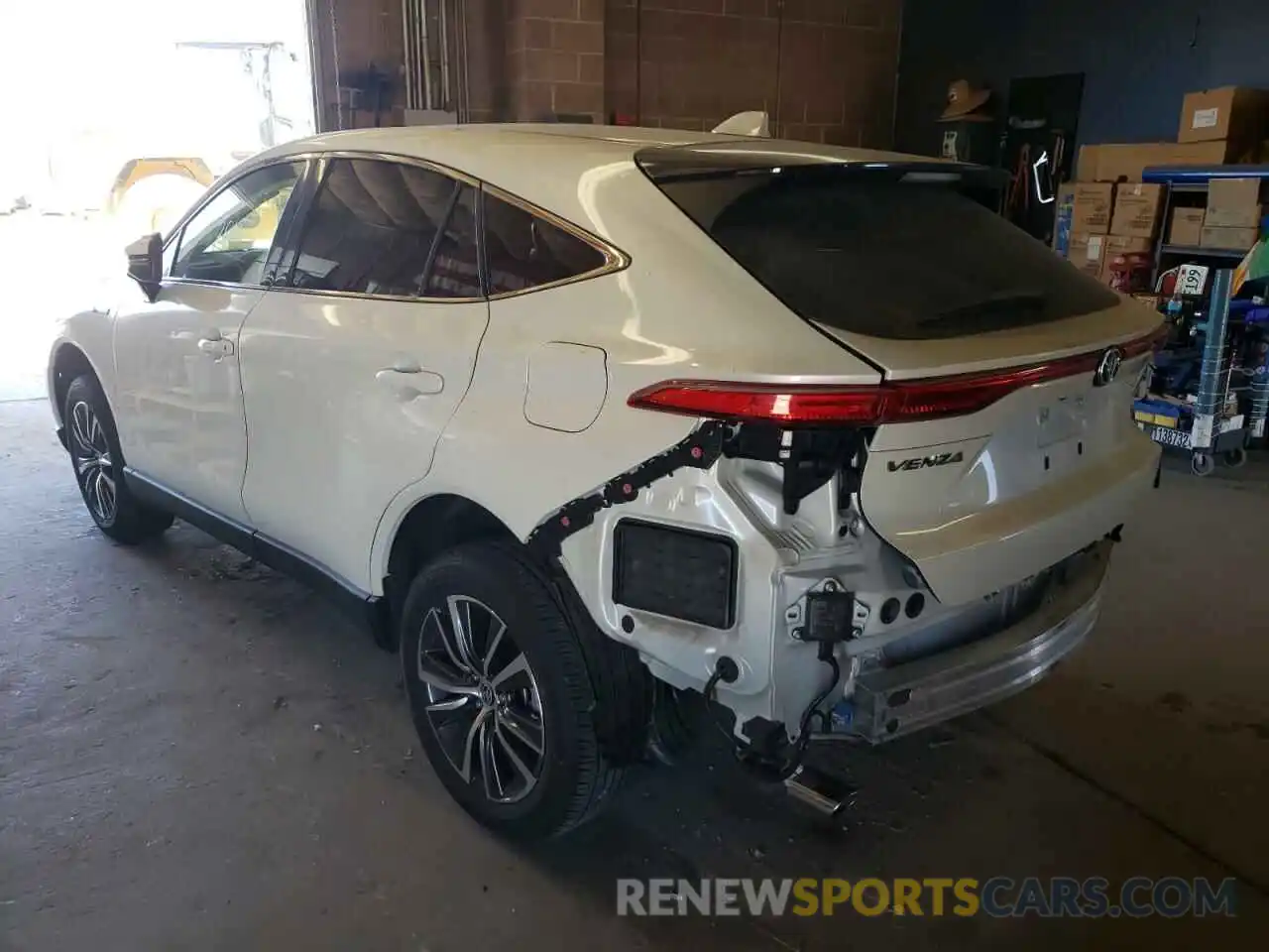 3 Photograph of a damaged car JTEAAAAH9MJ027382 TOYOTA VENZA 2021