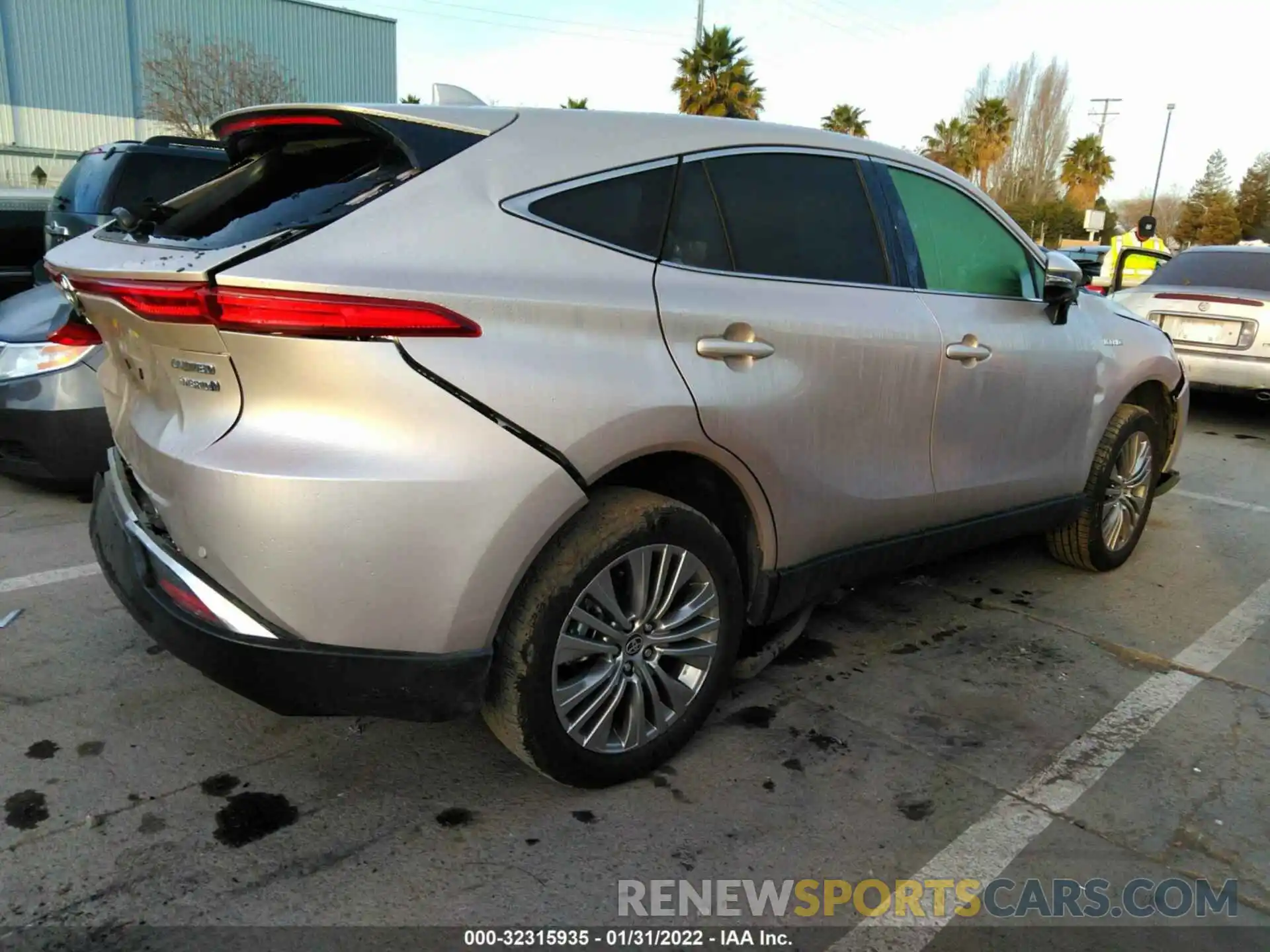 4 Photograph of a damaged car JTEAAAAH9MJ030198 TOYOTA VENZA 2021