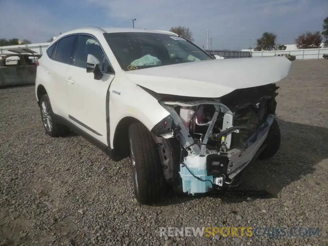 1 Photograph of a damaged car JTEAAAAH9MJ049768 TOYOTA VENZA 2021