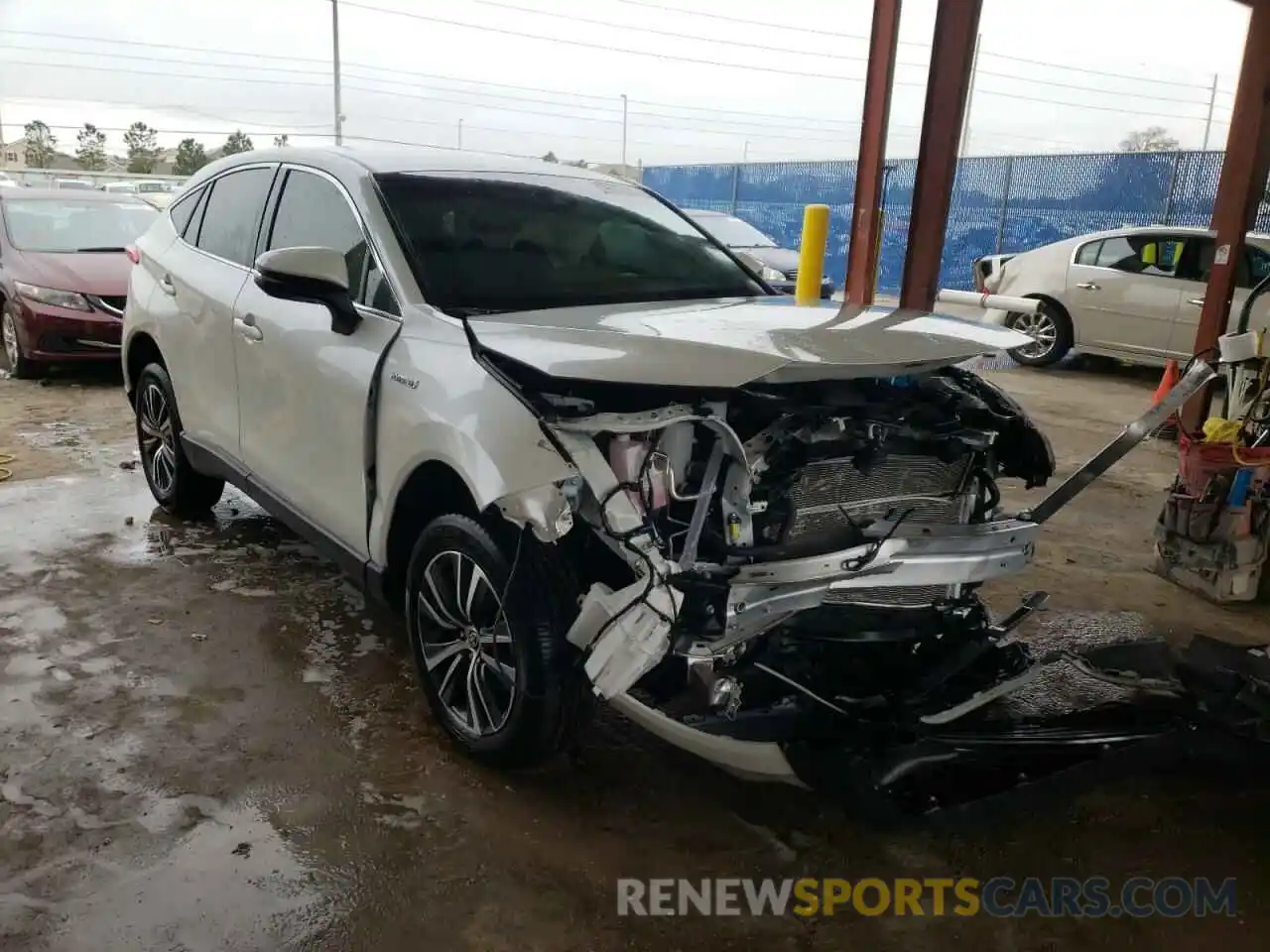 1 Photograph of a damaged car JTEAAAAH9MJ053349 TOYOTA VENZA 2021