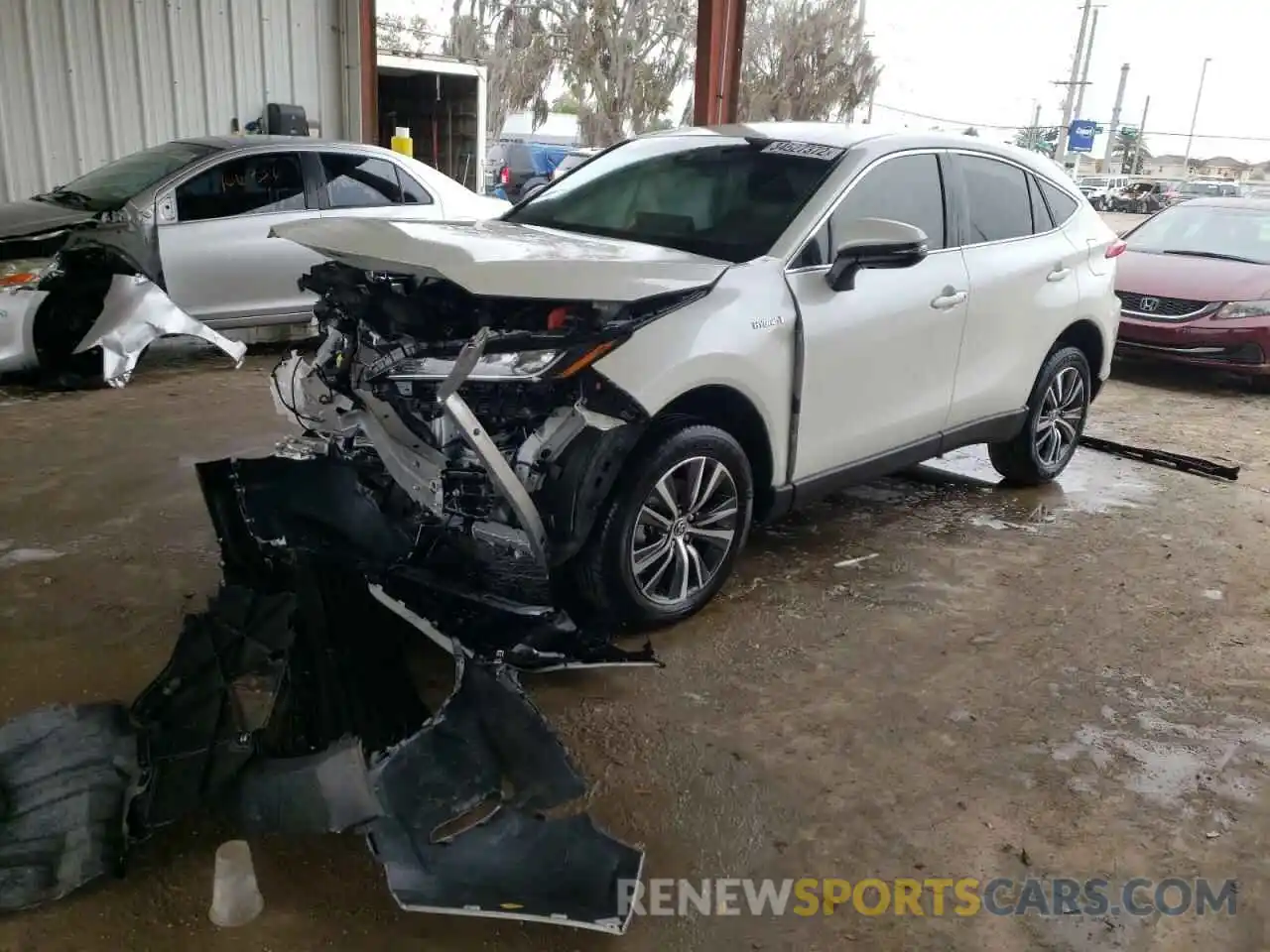 2 Photograph of a damaged car JTEAAAAH9MJ053349 TOYOTA VENZA 2021