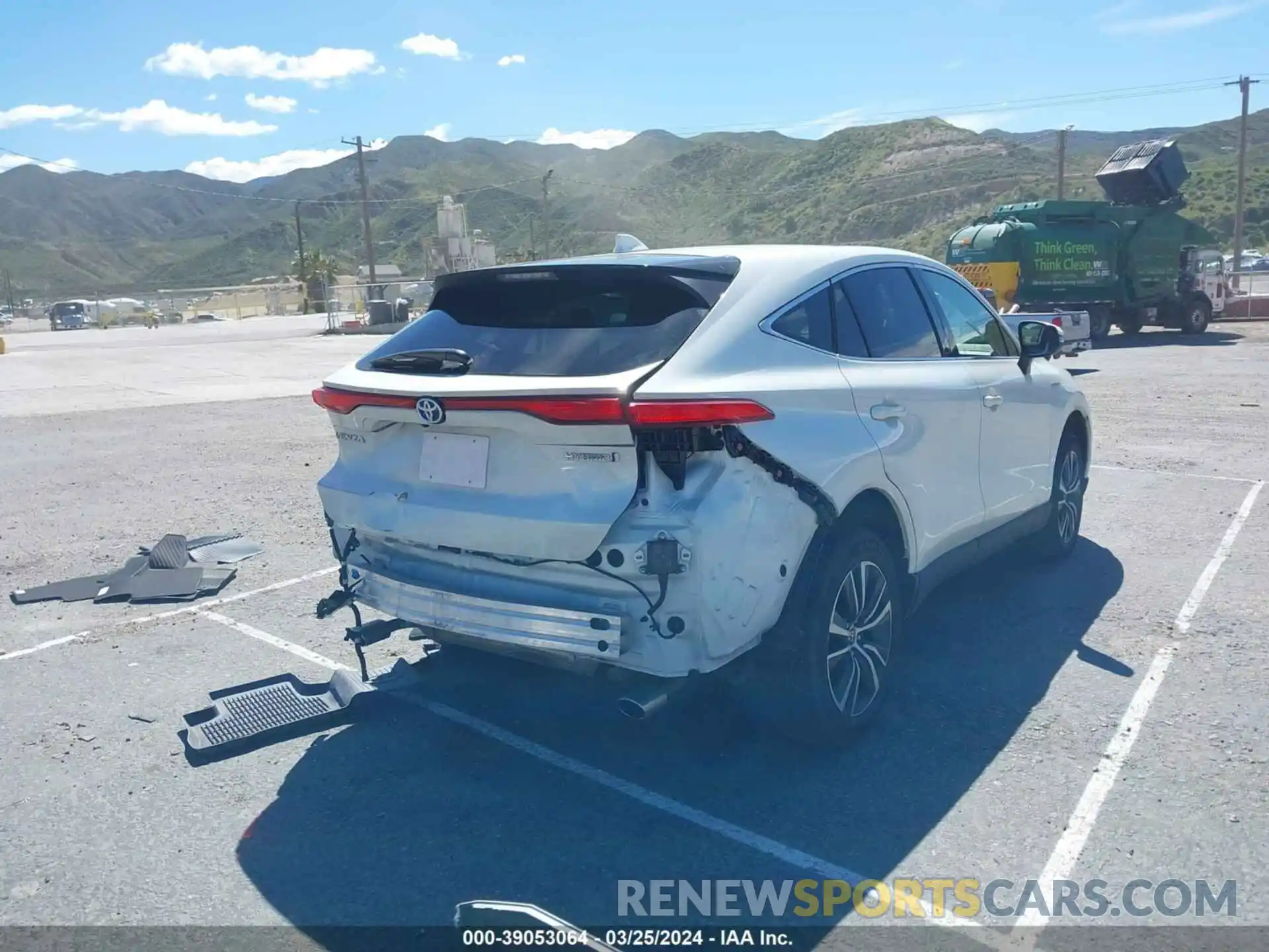 4 Photograph of a damaged car JTEAAAAH9MJ077750 TOYOTA VENZA 2021