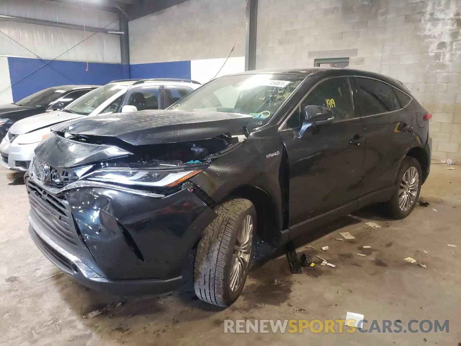 2 Photograph of a damaged car JTEAAAAHXMJ036687 TOYOTA VENZA 2021