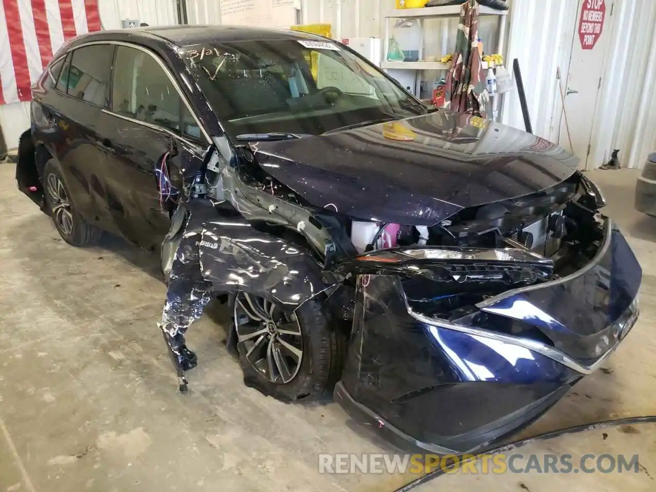 1 Photograph of a damaged car JTEAAAAHXMJ037533 TOYOTA VENZA 2021