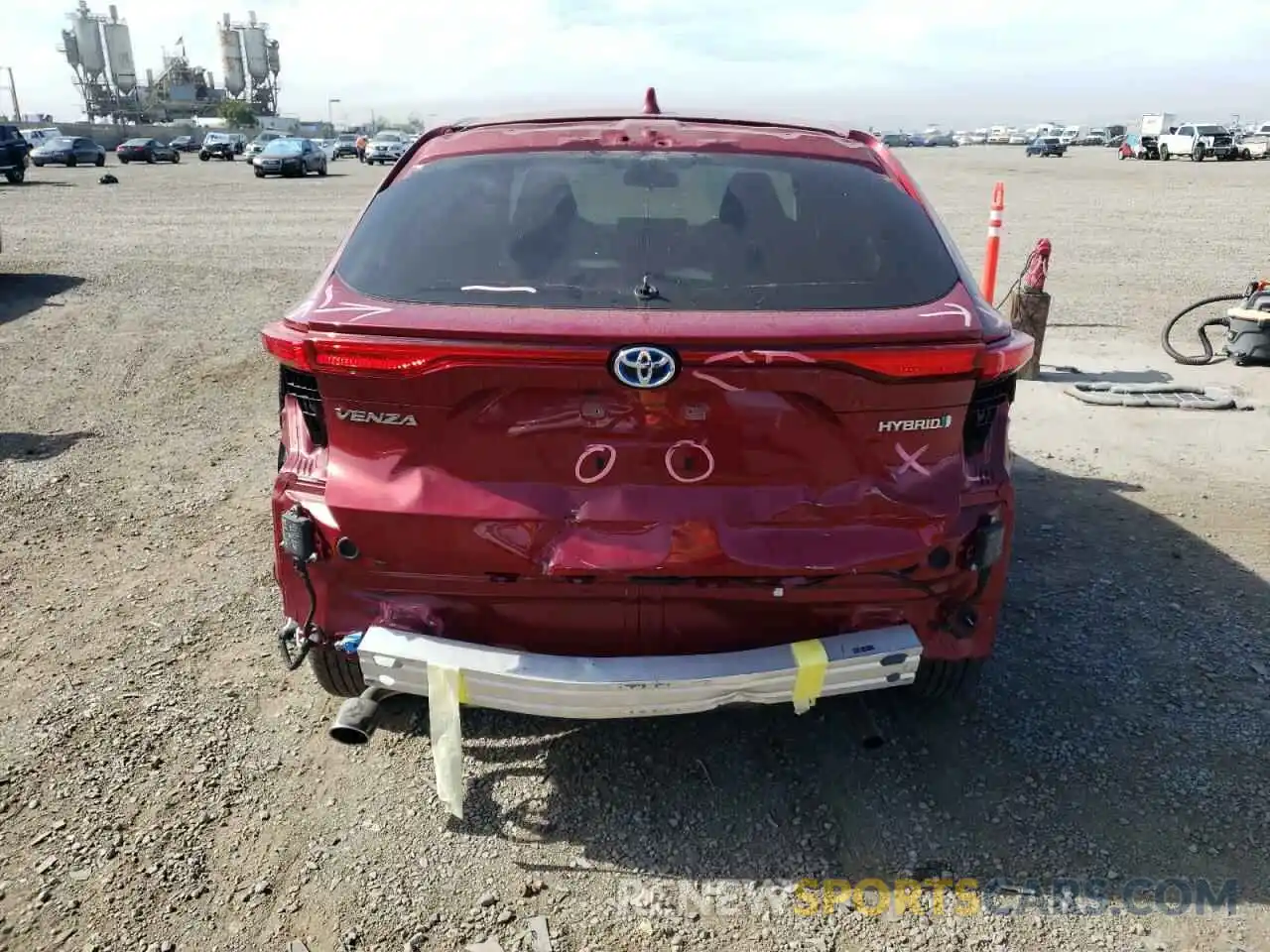 9 Photograph of a damaged car JTEAAAAHXMJ041176 TOYOTA VENZA 2021