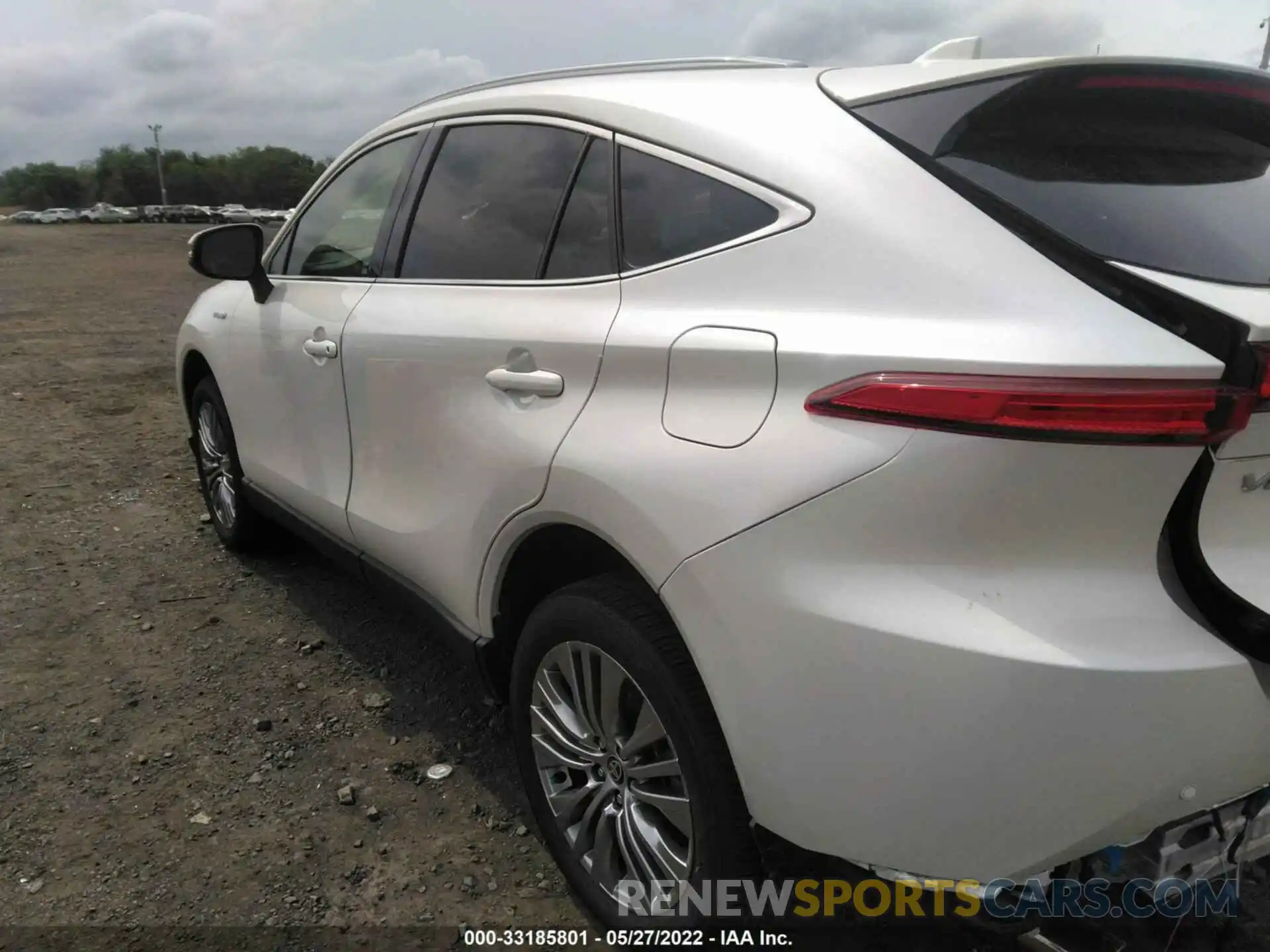 3 Photograph of a damaged car JTEAAAAHXMJ061556 TOYOTA VENZA 2021