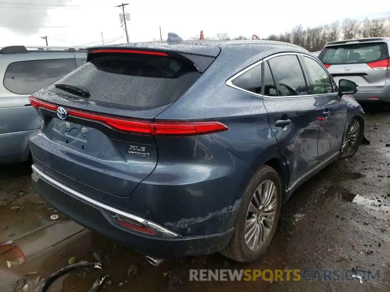 4 Photograph of a damaged car JTEAAAAHXMJ061718 TOYOTA VENZA 2021