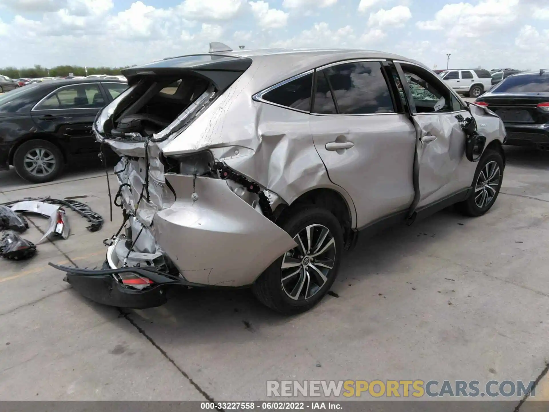 4 Photograph of a damaged car JTEAAAAHXMJ062674 TOYOTA VENZA 2021