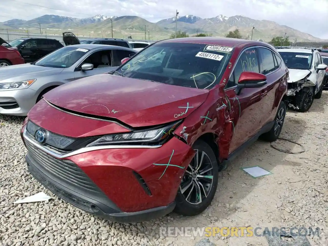 2 Photograph of a damaged car JTEAAAAHXMJ074873 TOYOTA VENZA 2021