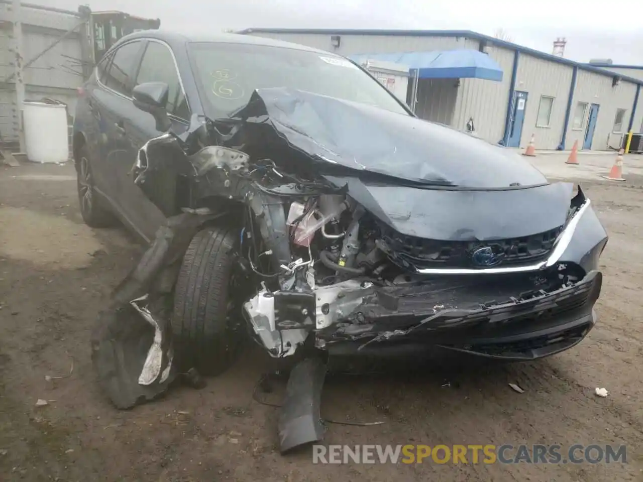 1 Photograph of a damaged car JTEAAAAHXMJ081113 TOYOTA VENZA 2021