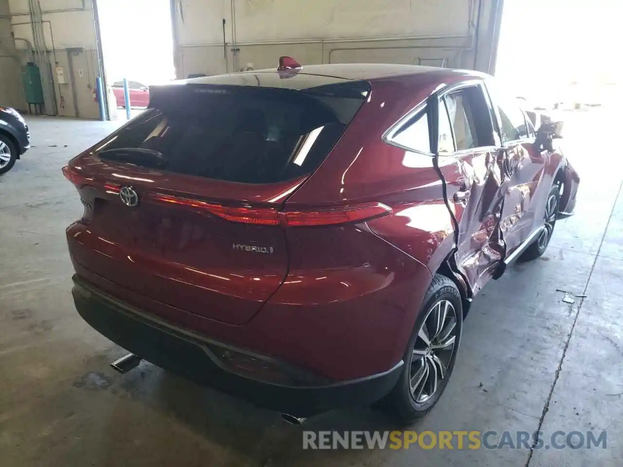 4 Photograph of a damaged car JTEAAAAH0NJ096303 TOYOTA VENZA 2022