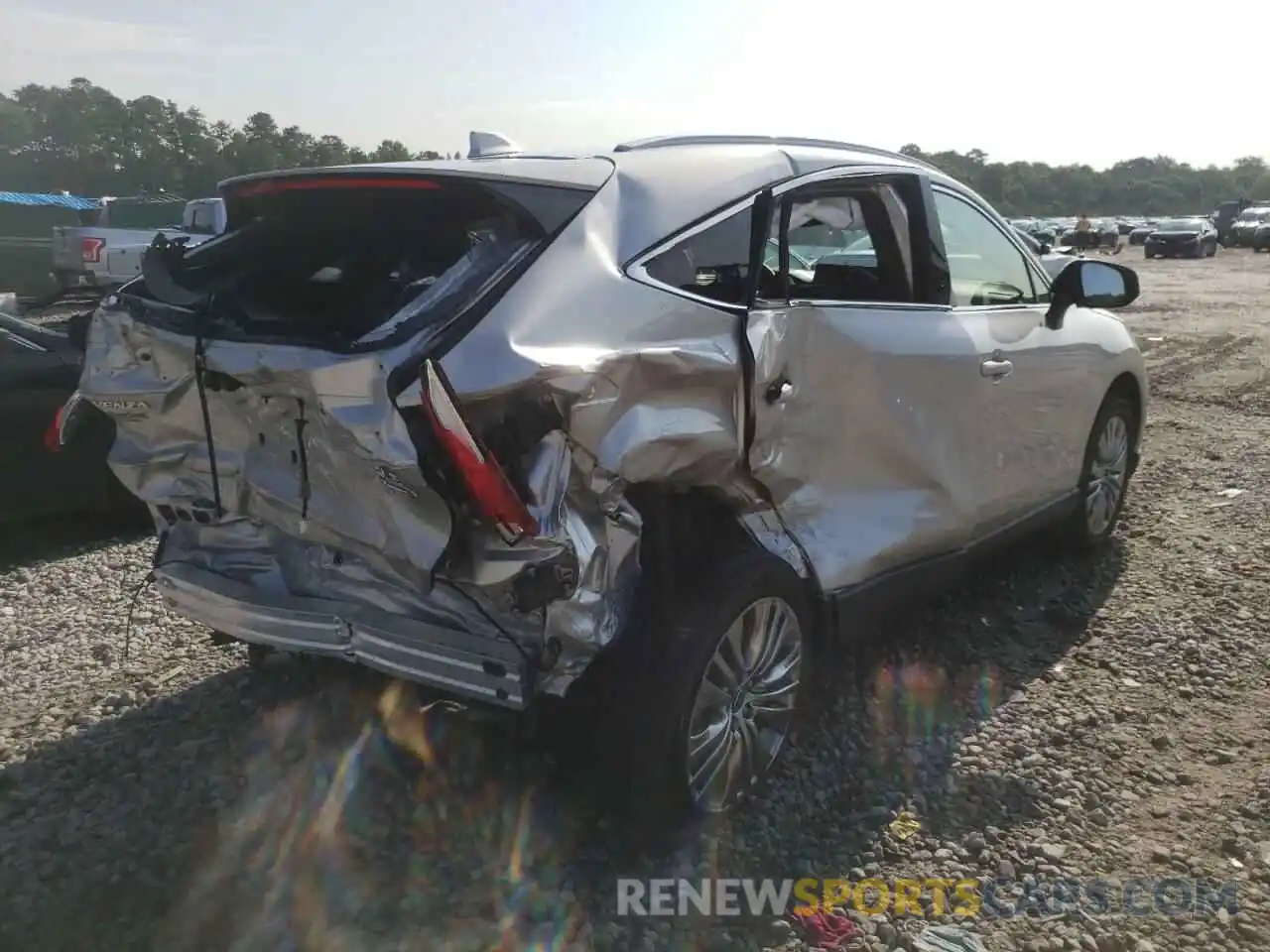 4 Photograph of a damaged car JTEAAAAH1NJ087965 TOYOTA VENZA 2022