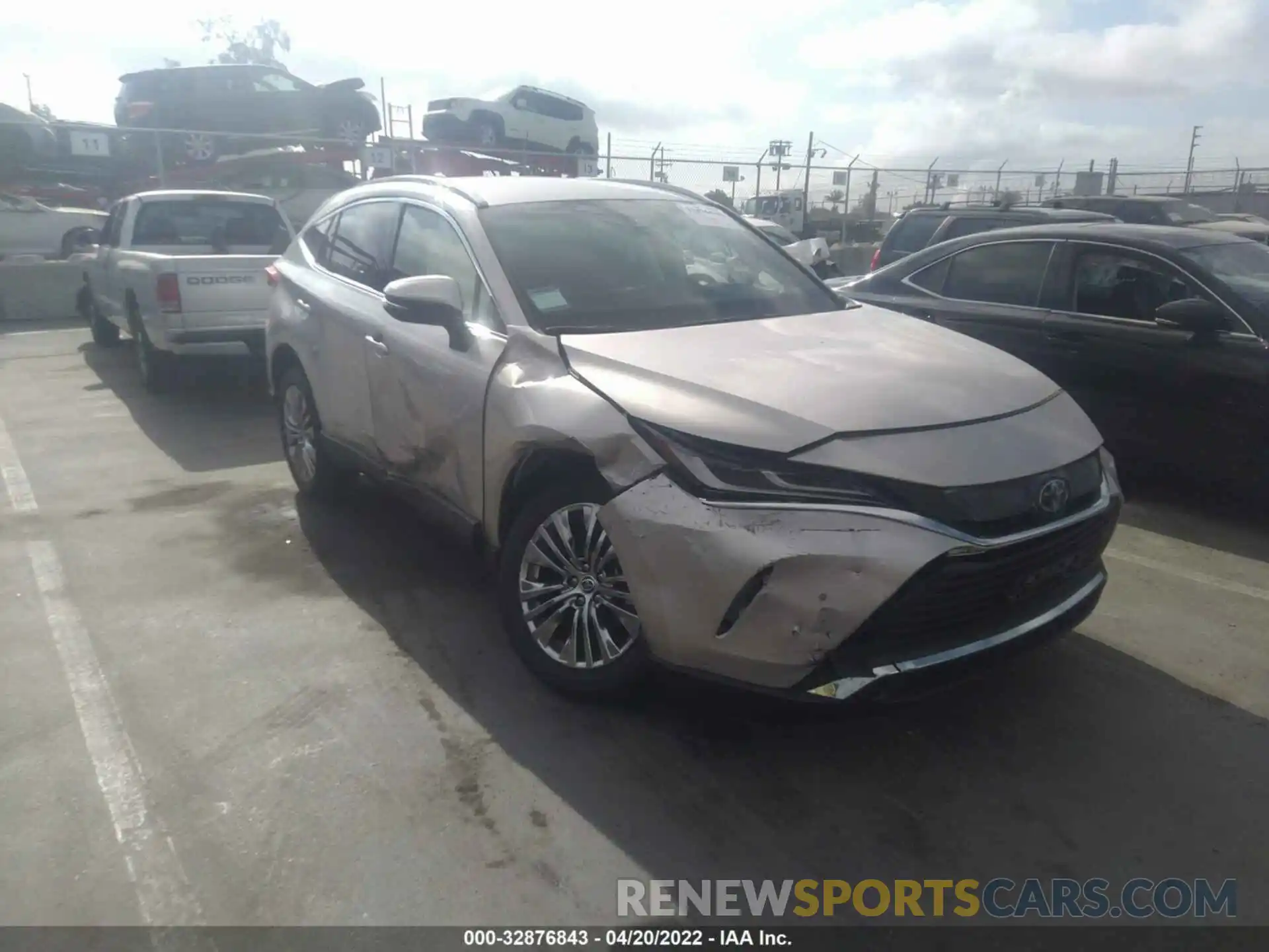 1 Photograph of a damaged car JTEAAAAH2NJ087862 TOYOTA VENZA 2022