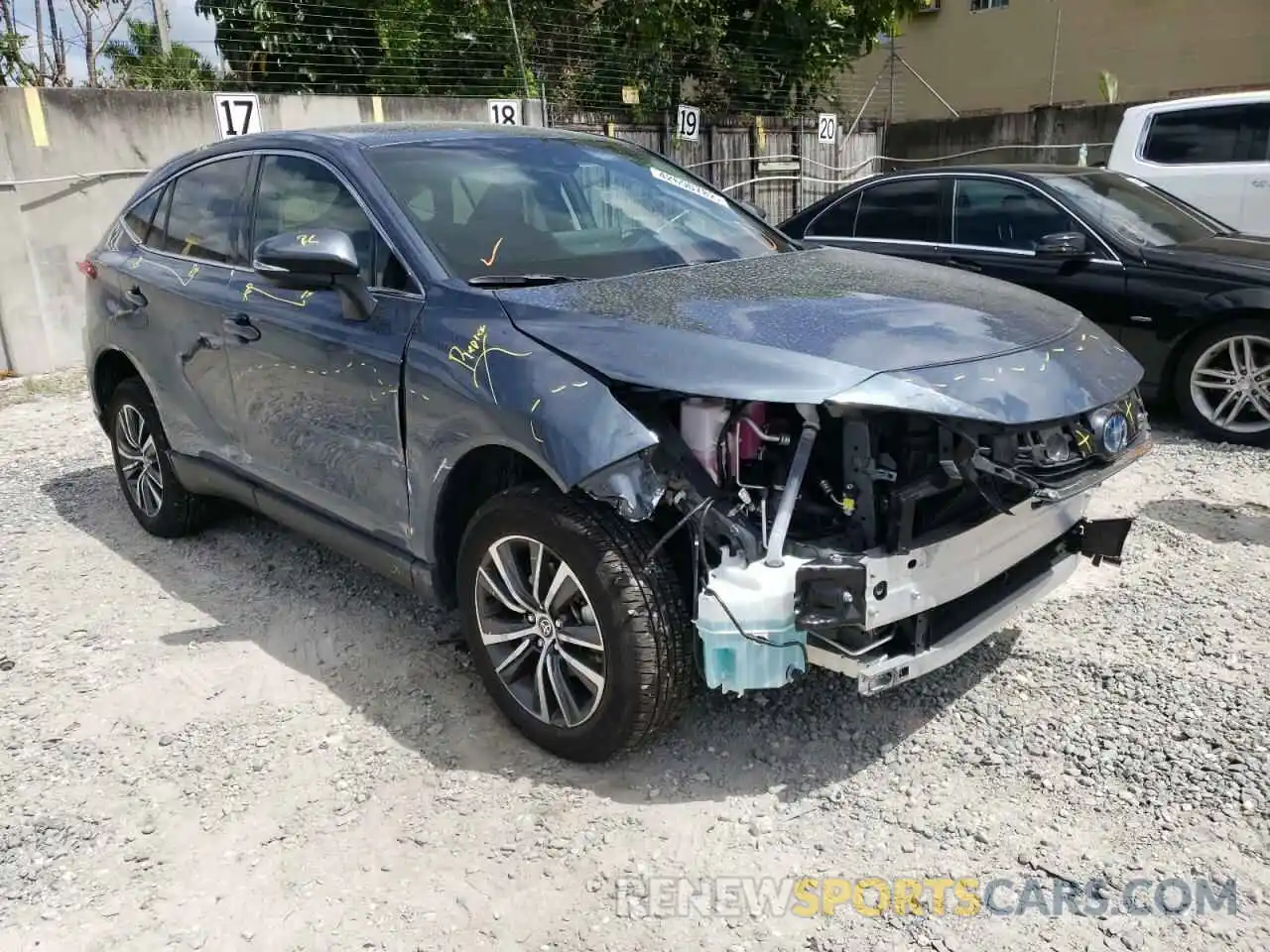 1 Photograph of a damaged car JTEAAAAH5NJ089332 TOYOTA VENZA 2022