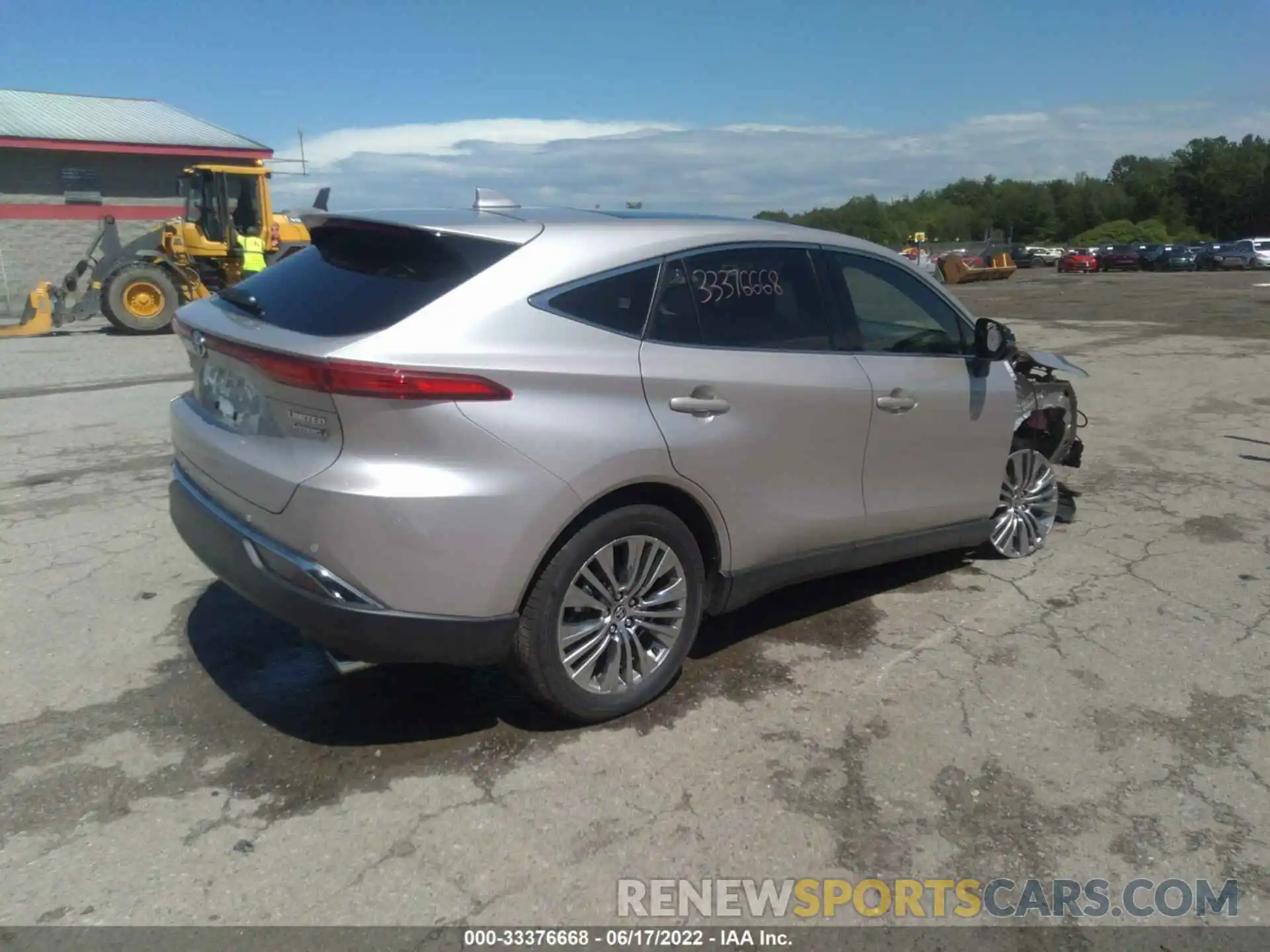 4 Photograph of a damaged car JTEAAAAH6NJ096130 TOYOTA VENZA 2022