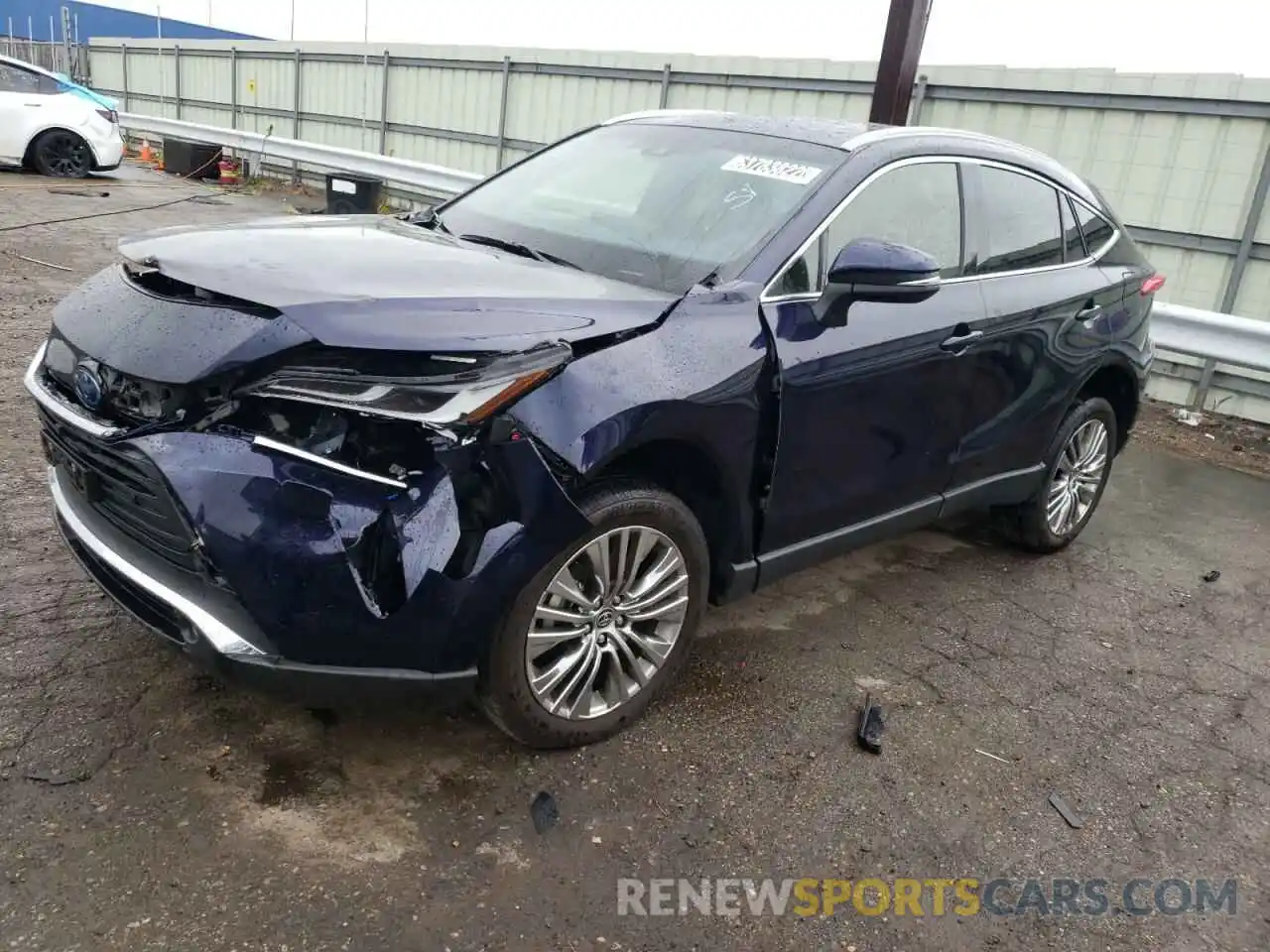 1 Photograph of a damaged car JTEAAAAH7NJ092362 TOYOTA VENZA 2022