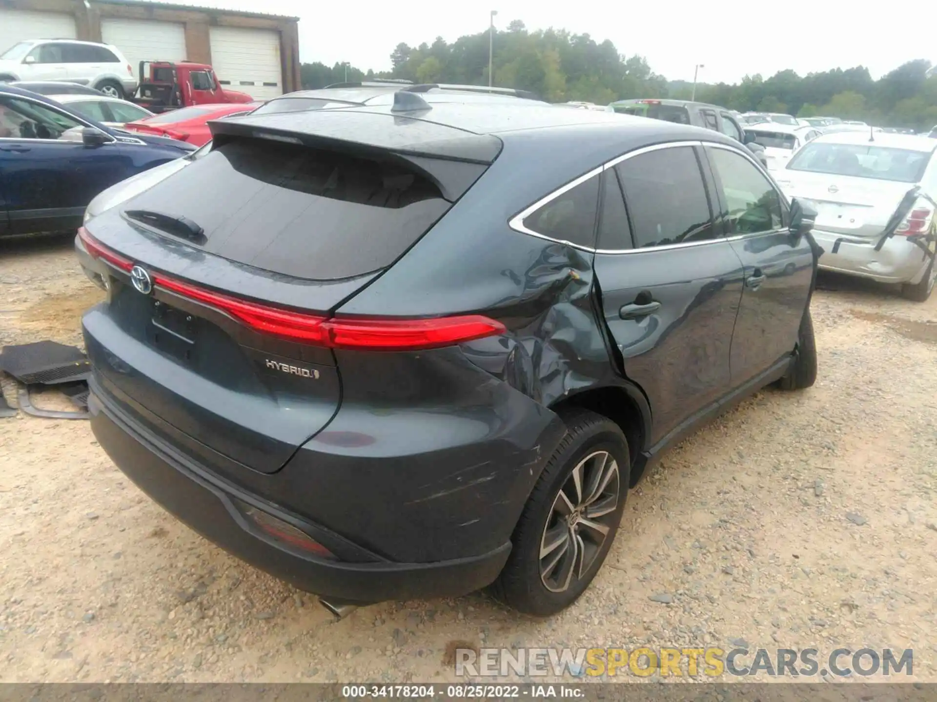 4 Photograph of a damaged car JTEAAAAH9NJ092265 TOYOTA VENZA 2022