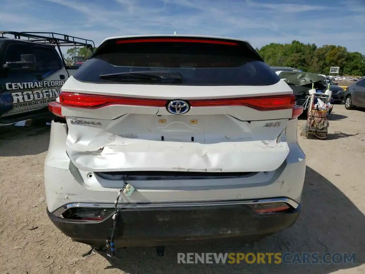 6 Photograph of a damaged car JTEAAAAHXPJ137457 TOYOTA VENZA 2023