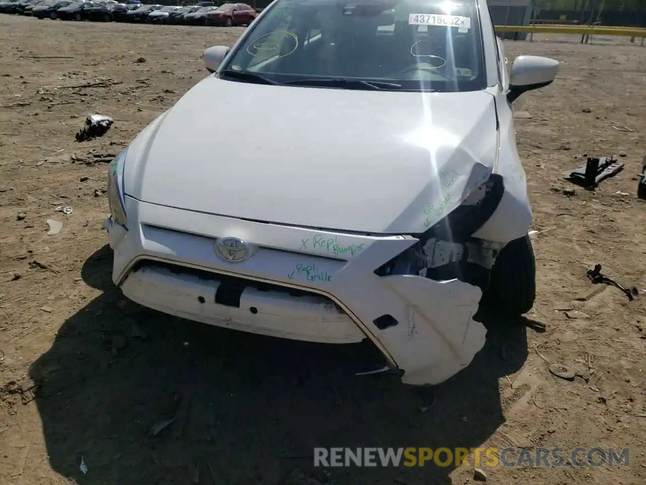 9 Photograph of a damaged car 3MYDLBYV0KY501078 TOYOTA YARIS 2019