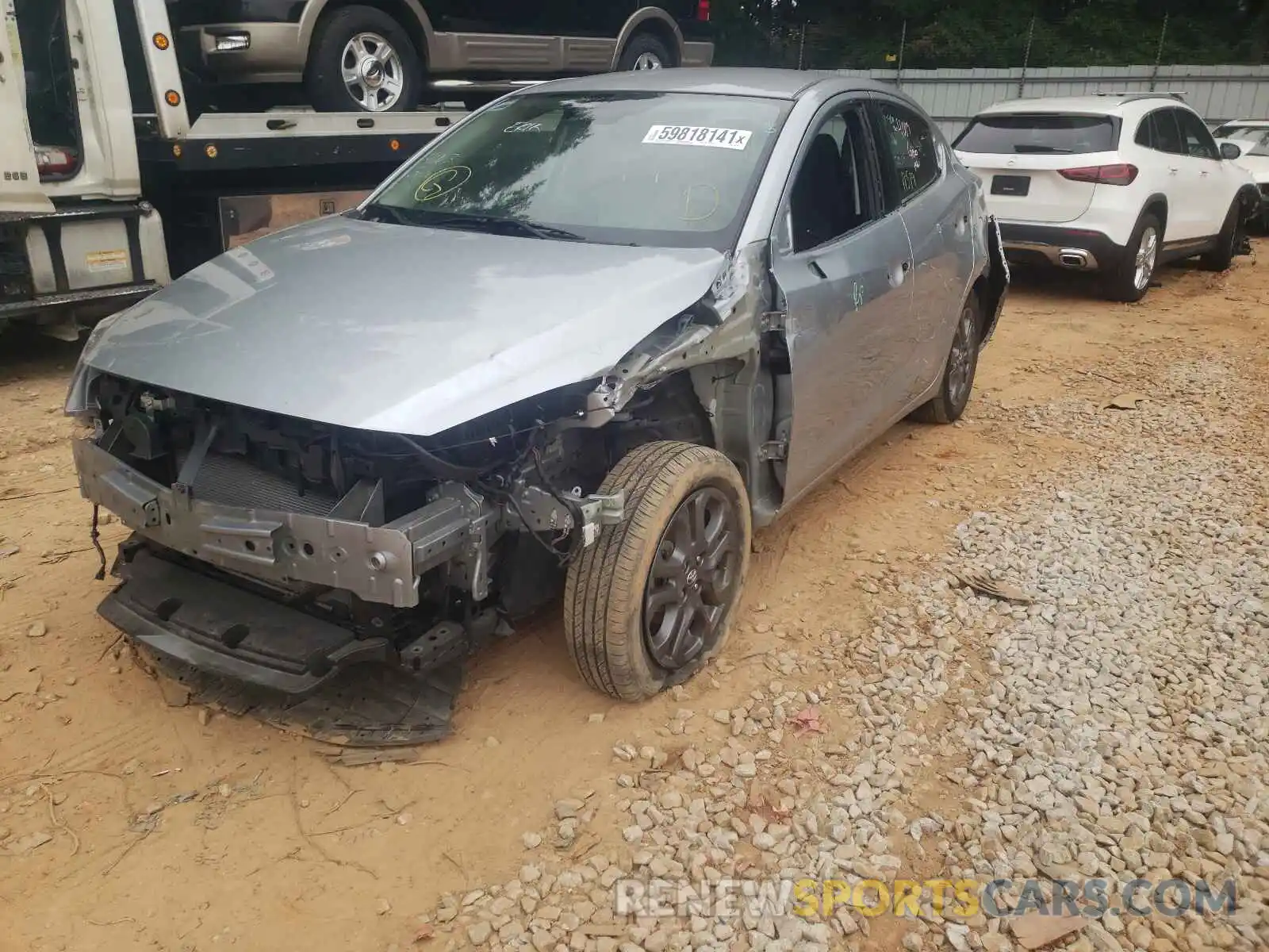 2 Photograph of a damaged car 3MYDLBYV0KY501257 TOYOTA YARIS 2019