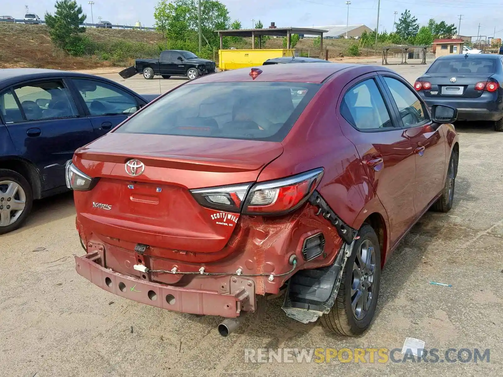 4 Photograph of a damaged car 3MYDLBYV0KY501825 TOYOTA YARIS 2019