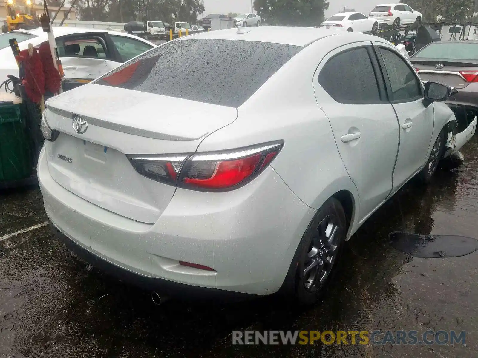 4 Photograph of a damaged car 3MYDLBYV0KY501906 TOYOTA YARIS 2019