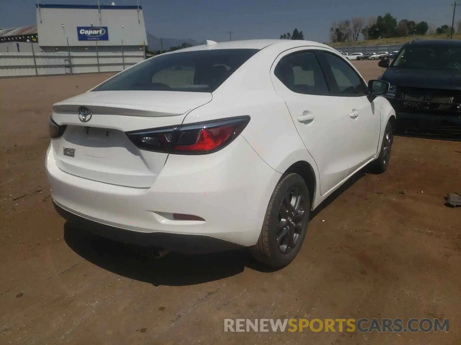 4 Photograph of a damaged car 3MYDLBYV0KY505048 TOYOTA YARIS 2019