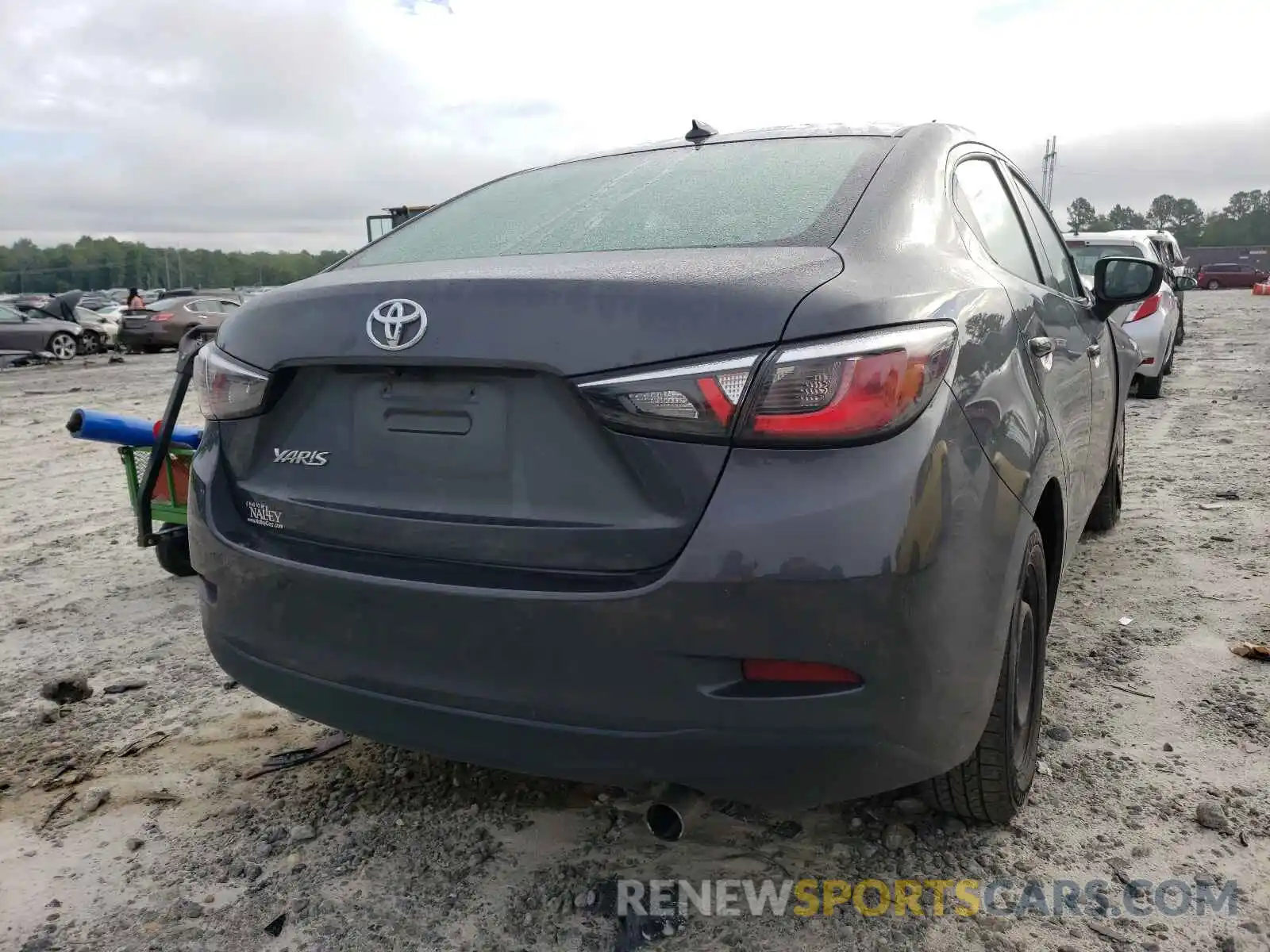 4 Photograph of a damaged car 3MYDLBYV0KY505325 TOYOTA YARIS 2019