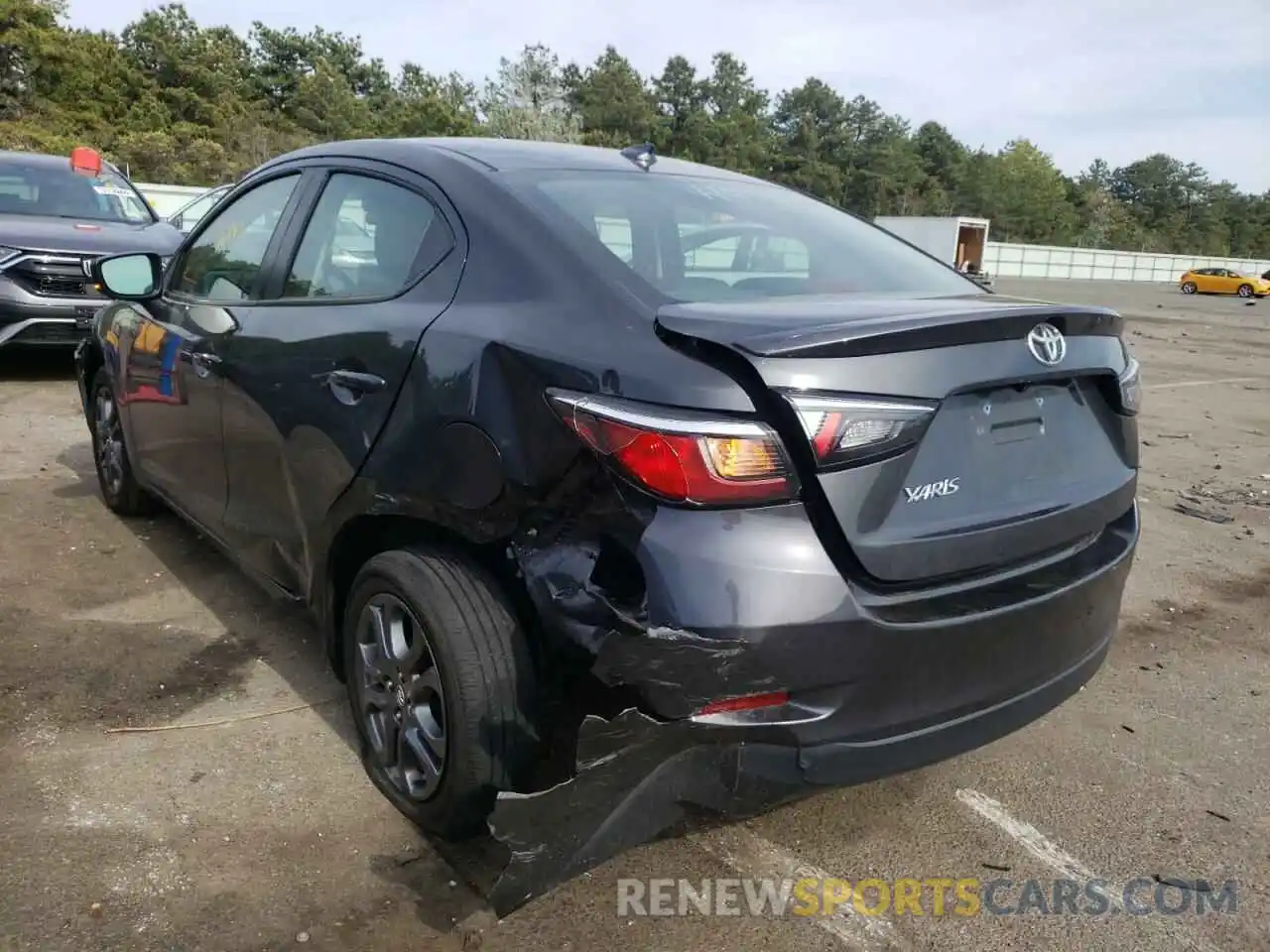 3 Photograph of a damaged car 3MYDLBYV0KY512114 TOYOTA YARIS 2019