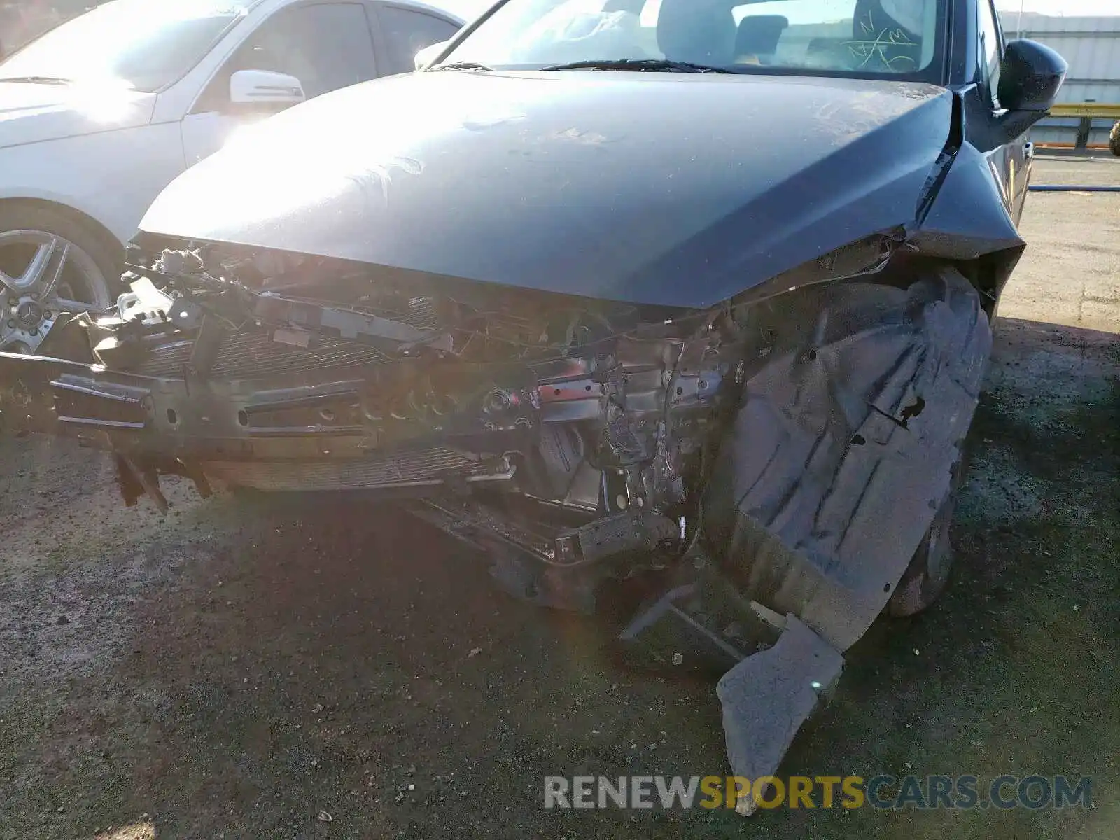 9 Photograph of a damaged car 3MYDLBYV0KY512887 TOYOTA YARIS 2019