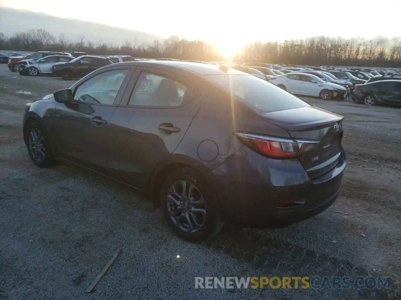 3 Photograph of a damaged car 3MYDLBYV0KY514008 TOYOTA YARIS 2019