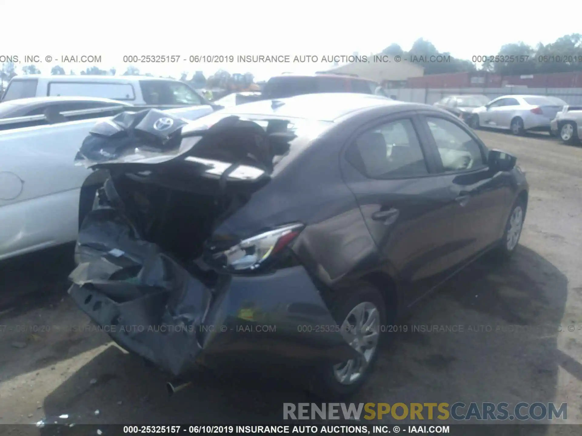 4 Photograph of a damaged car 3MYDLBYV0KY514087 TOYOTA YARIS 2019