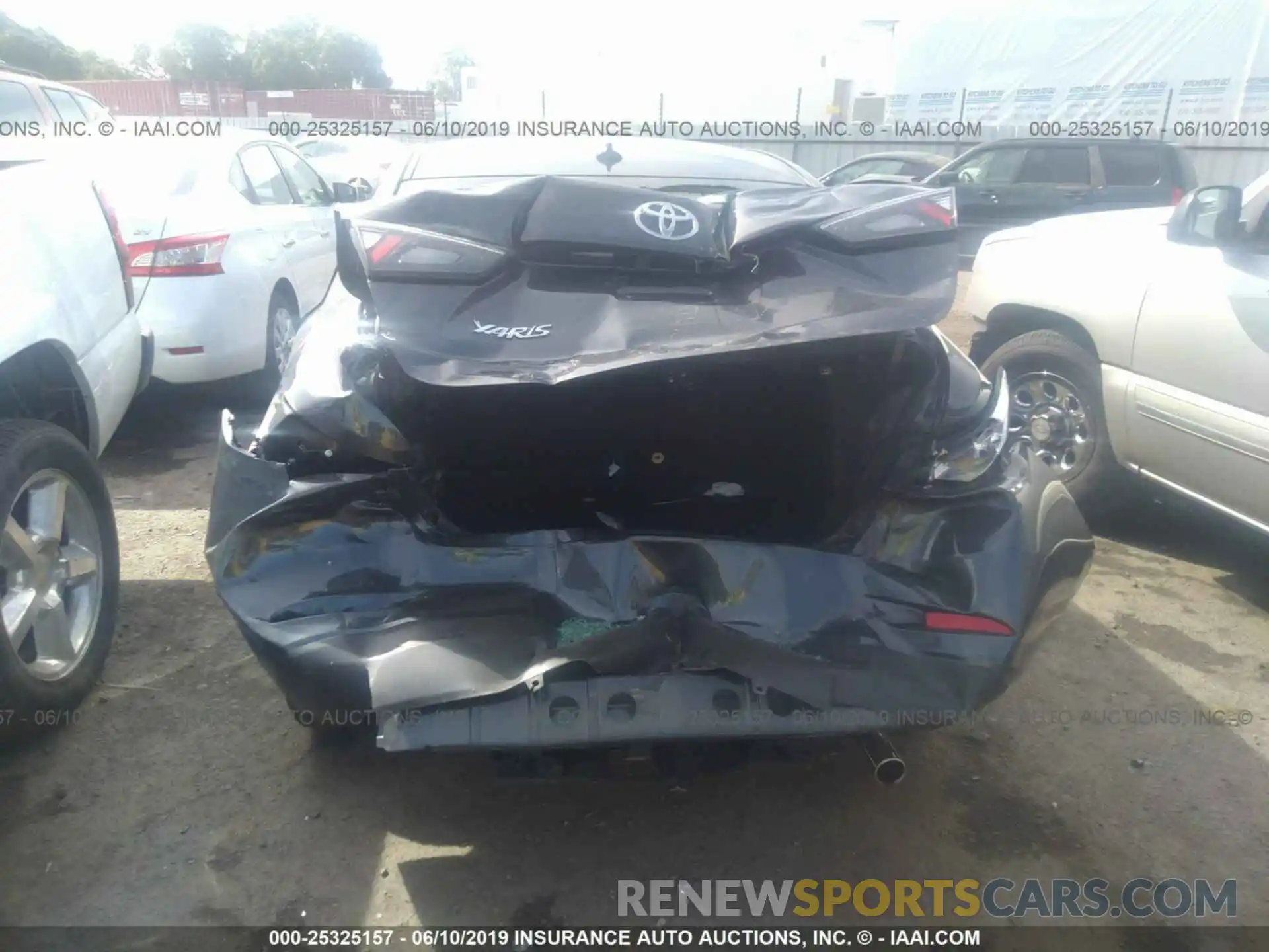 6 Photograph of a damaged car 3MYDLBYV0KY514087 TOYOTA YARIS 2019