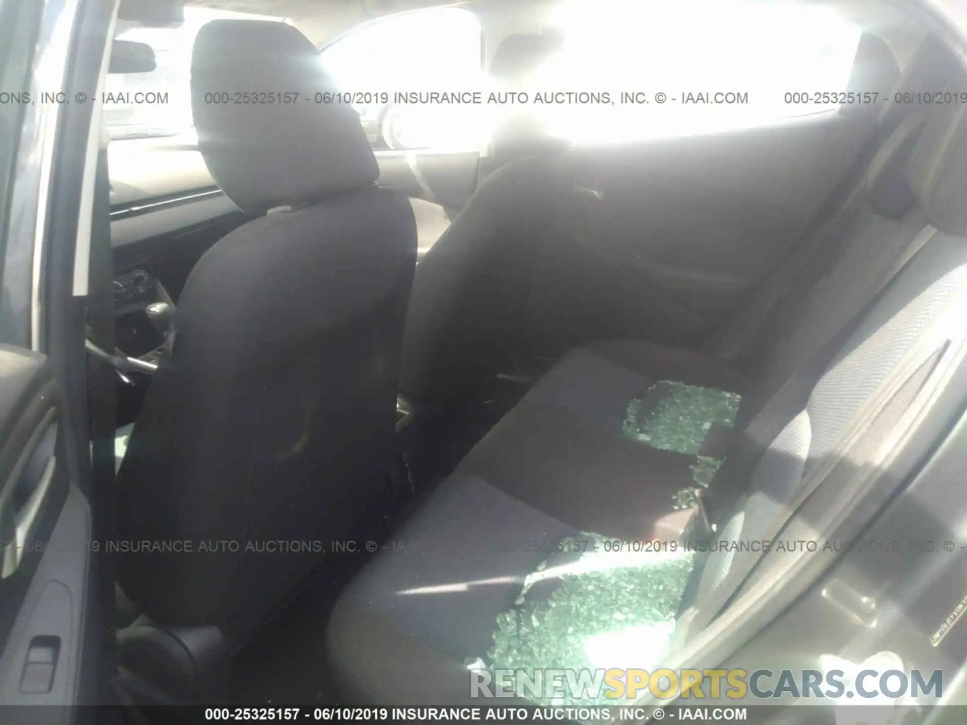 8 Photograph of a damaged car 3MYDLBYV0KY514087 TOYOTA YARIS 2019