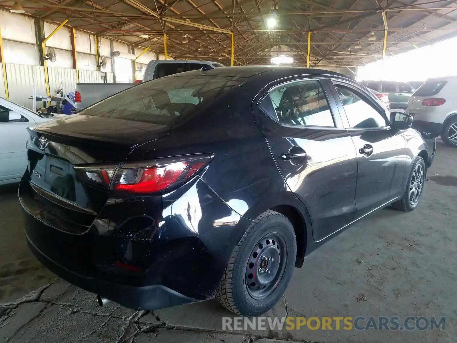 4 Photograph of a damaged car 3MYDLBYV0KY515319 TOYOTA YARIS 2019