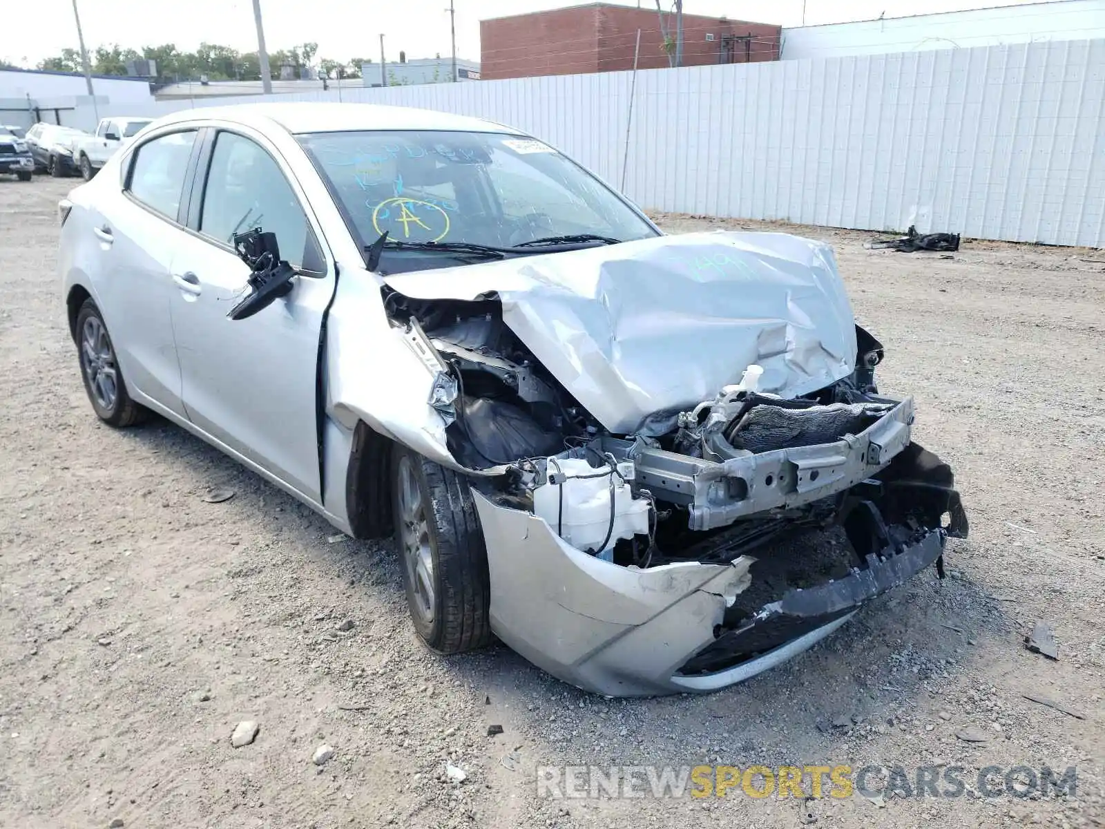 1 Photograph of a damaged car 3MYDLBYV0KY517491 TOYOTA YARIS 2019