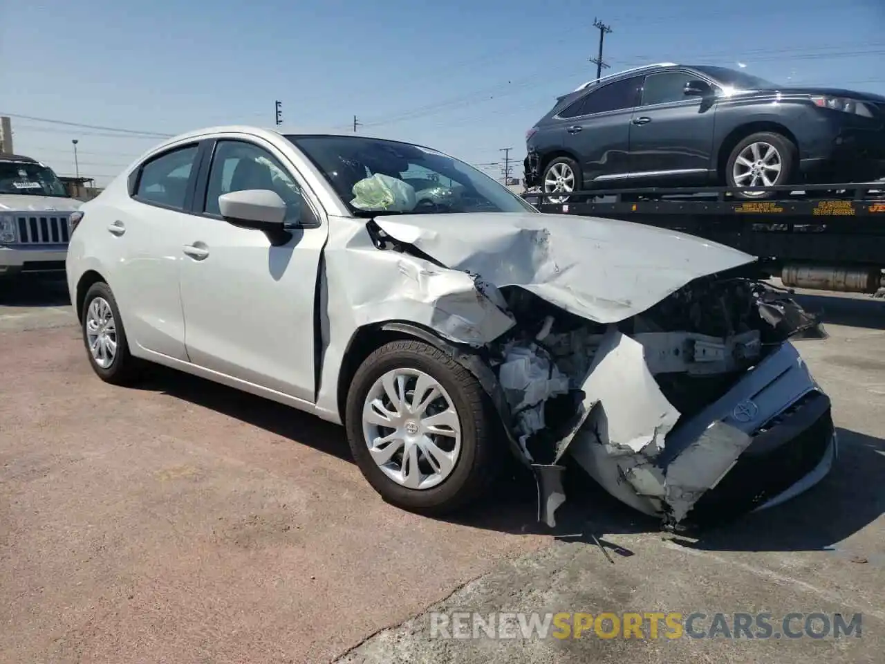 1 Photograph of a damaged car 3MYDLBYV0KY519113 TOYOTA YARIS 2019