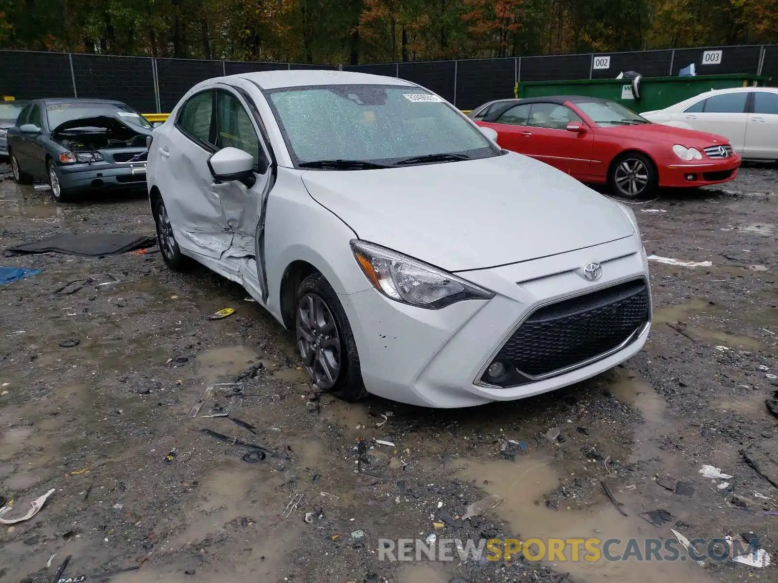 1 Photograph of a damaged car 3MYDLBYV0KY519161 TOYOTA YARIS 2019