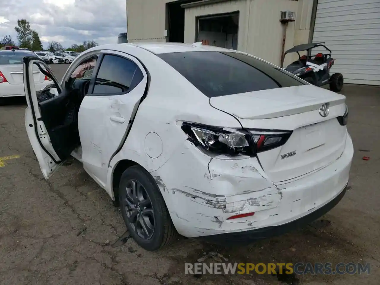 3 Photograph of a damaged car 3MYDLBYV0KY519225 TOYOTA YARIS 2019