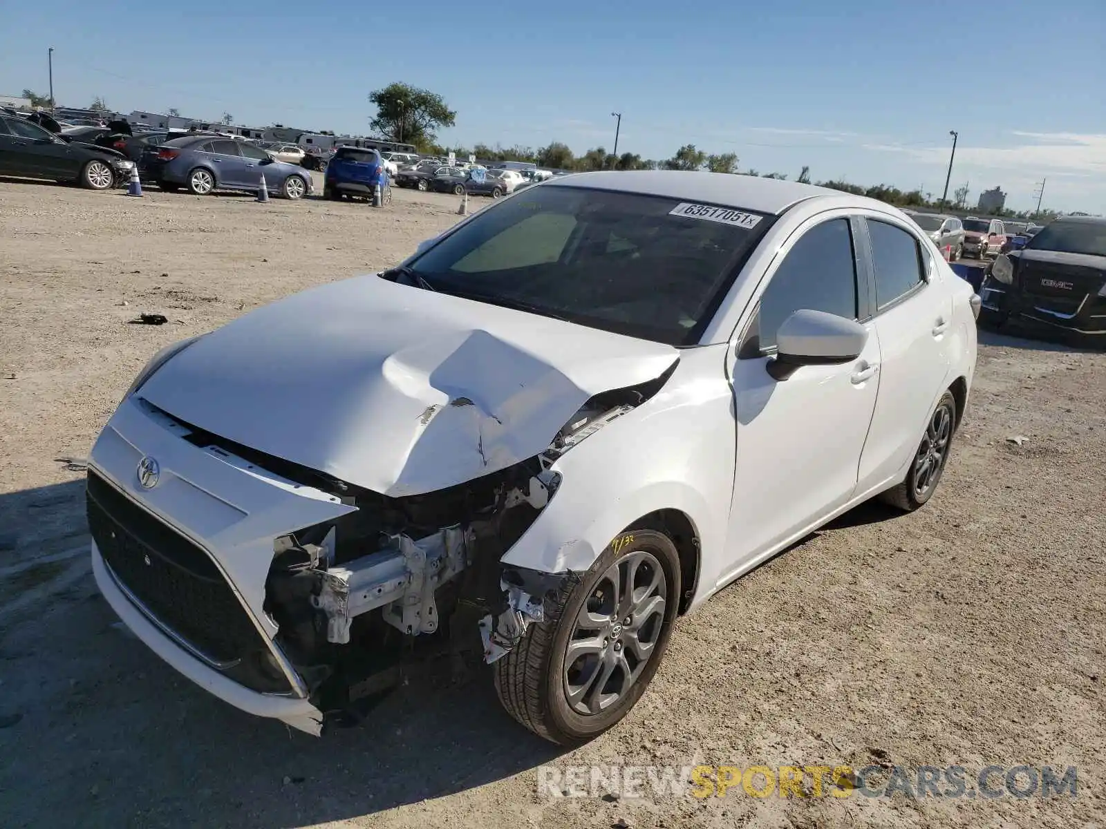 2 Photograph of a damaged car 3MYDLBYV0KY520035 TOYOTA YARIS 2019