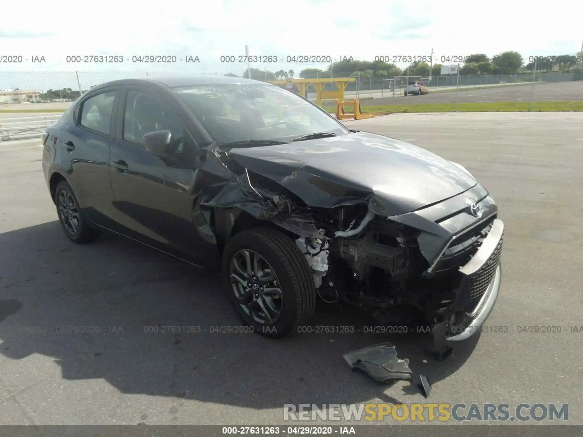 1 Photograph of a damaged car 3MYDLBYV0KY520164 TOYOTA YARIS 2019