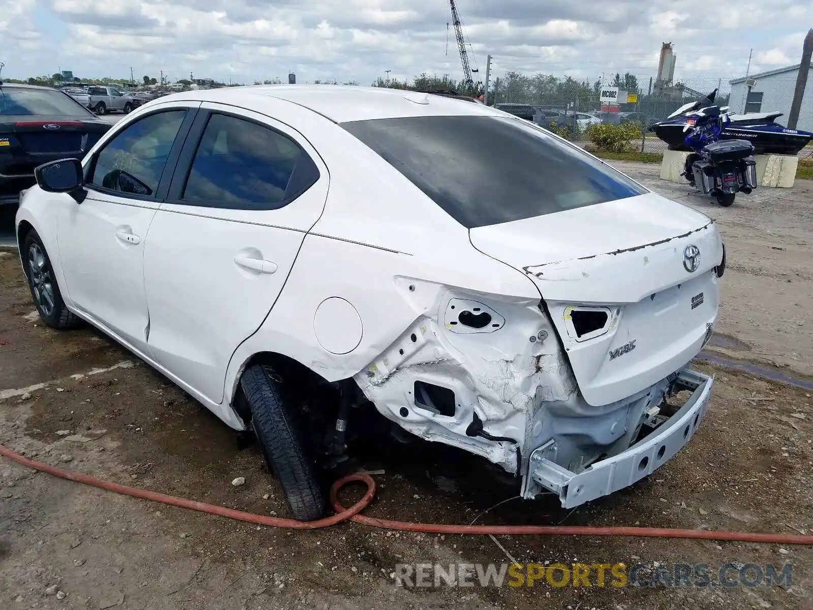 3 Photograph of a damaged car 3MYDLBYV0KY520312 TOYOTA YARIS 2019