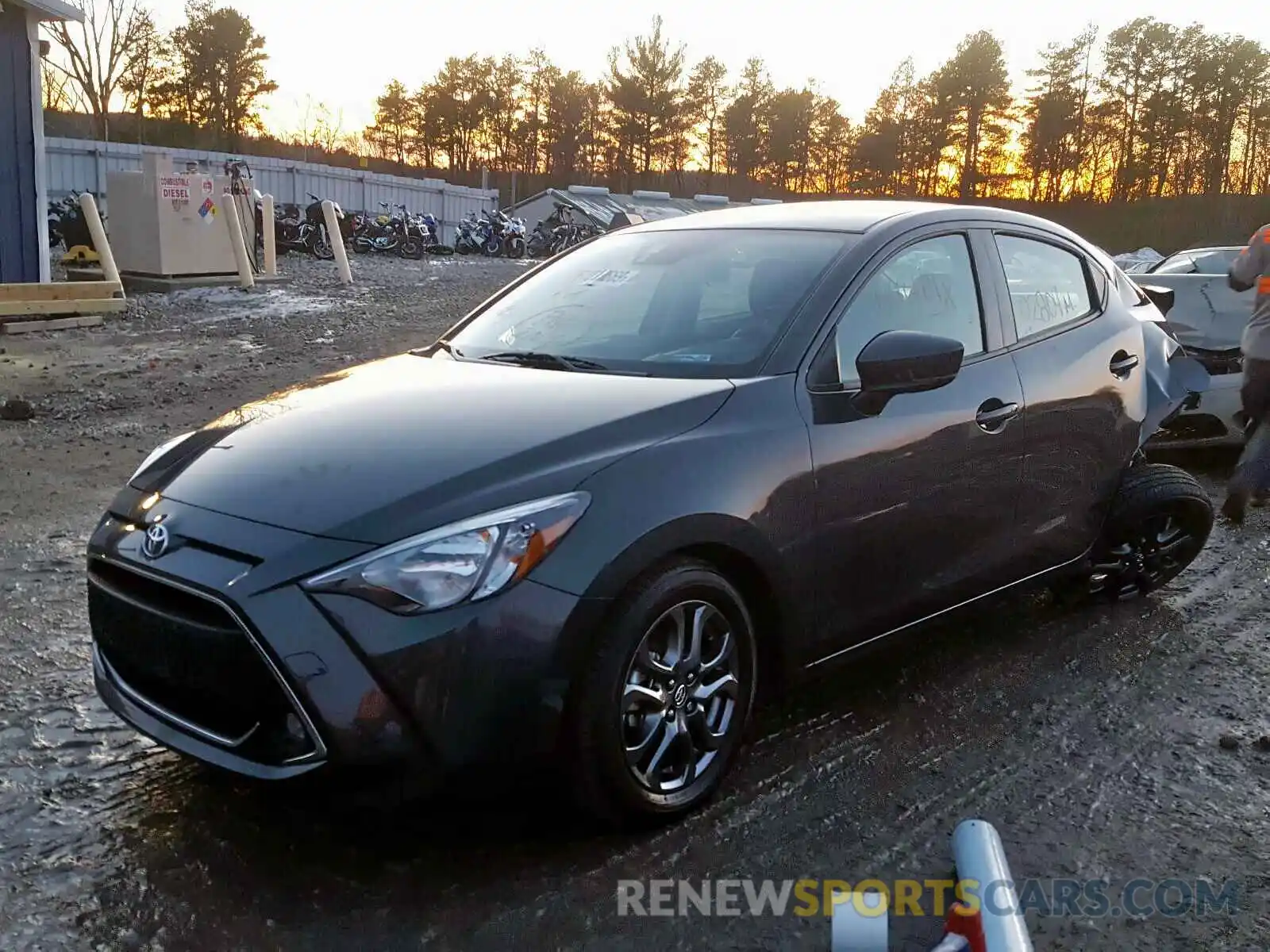 2 Photograph of a damaged car 3MYDLBYV0KY520780 TOYOTA YARIS 2019